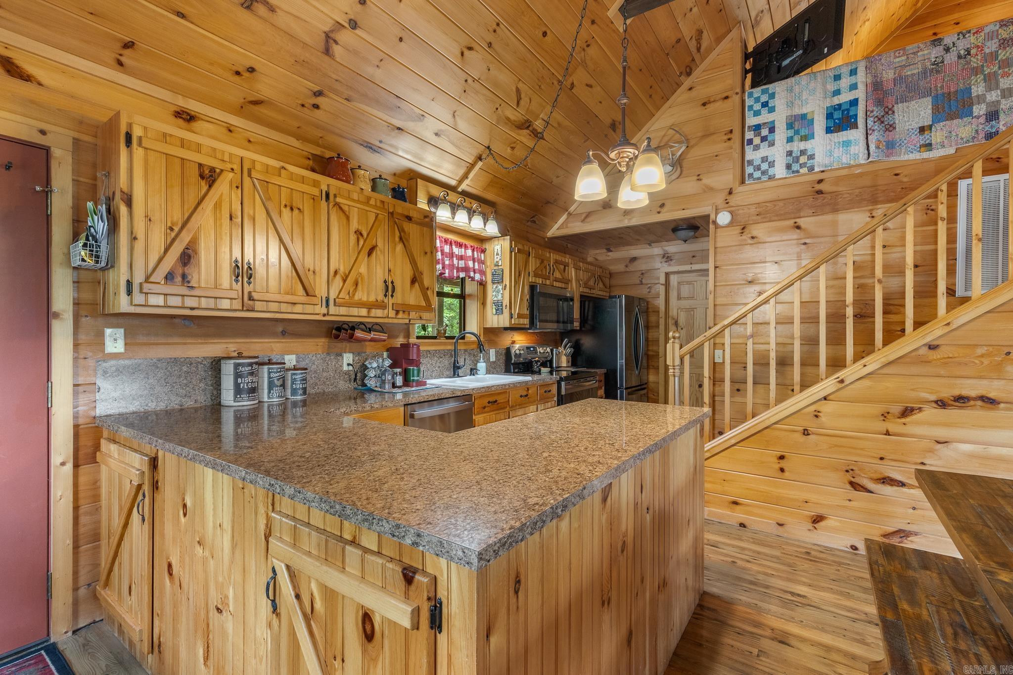 12985 Hwy 65 Property Photo 15