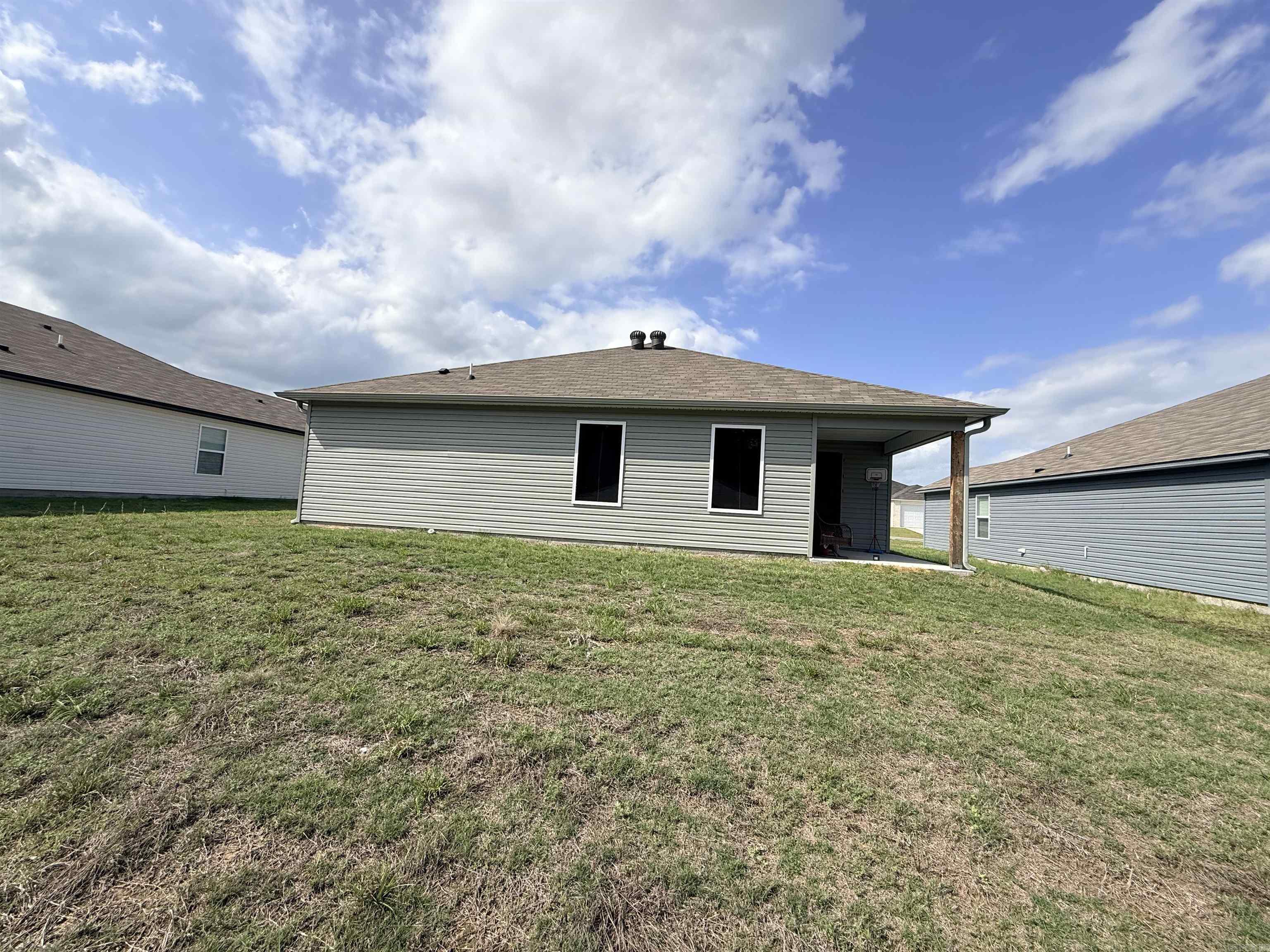 6041 Croft Ave Property Photo 14