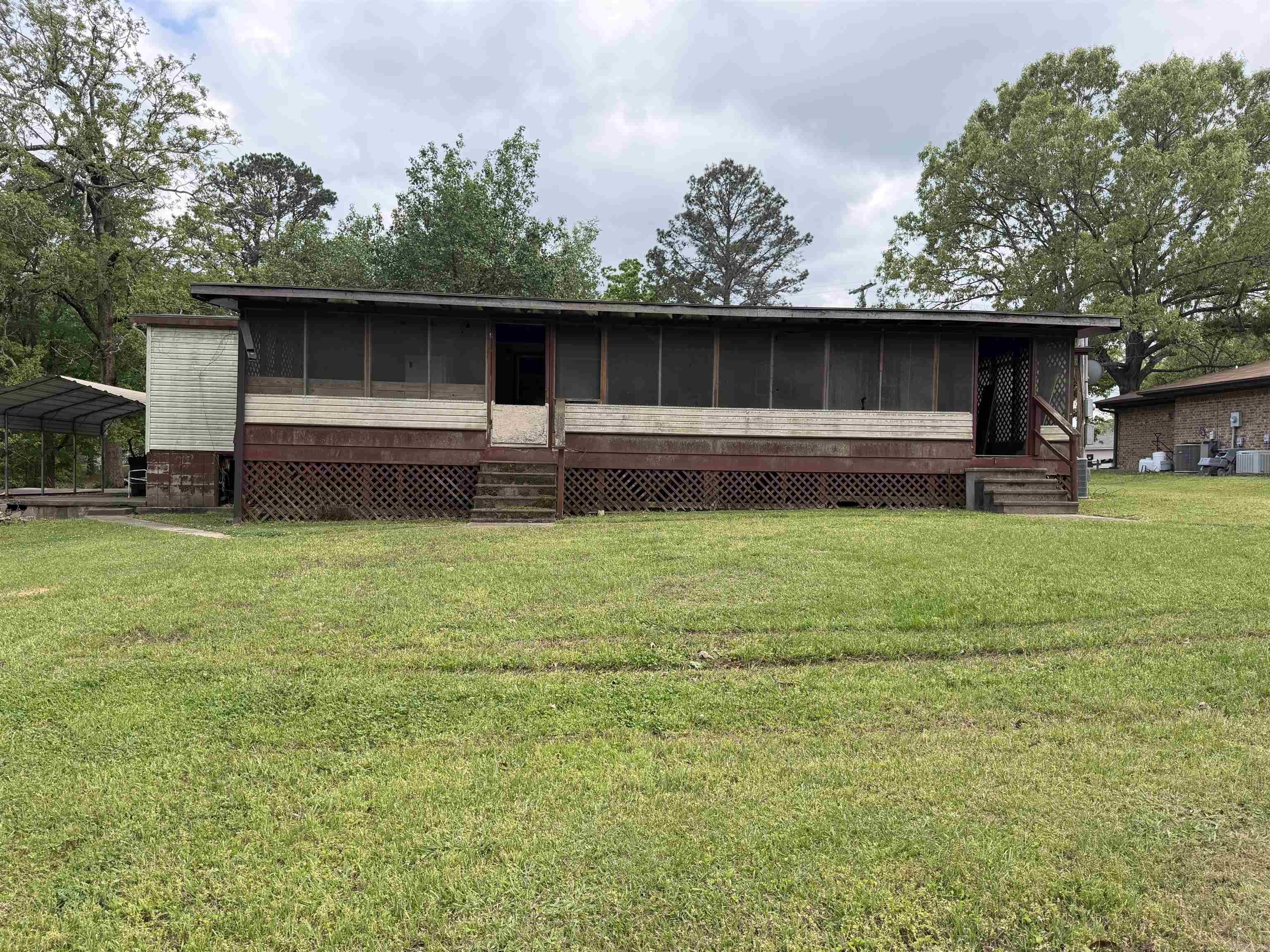 301 Turner Property Photo 3