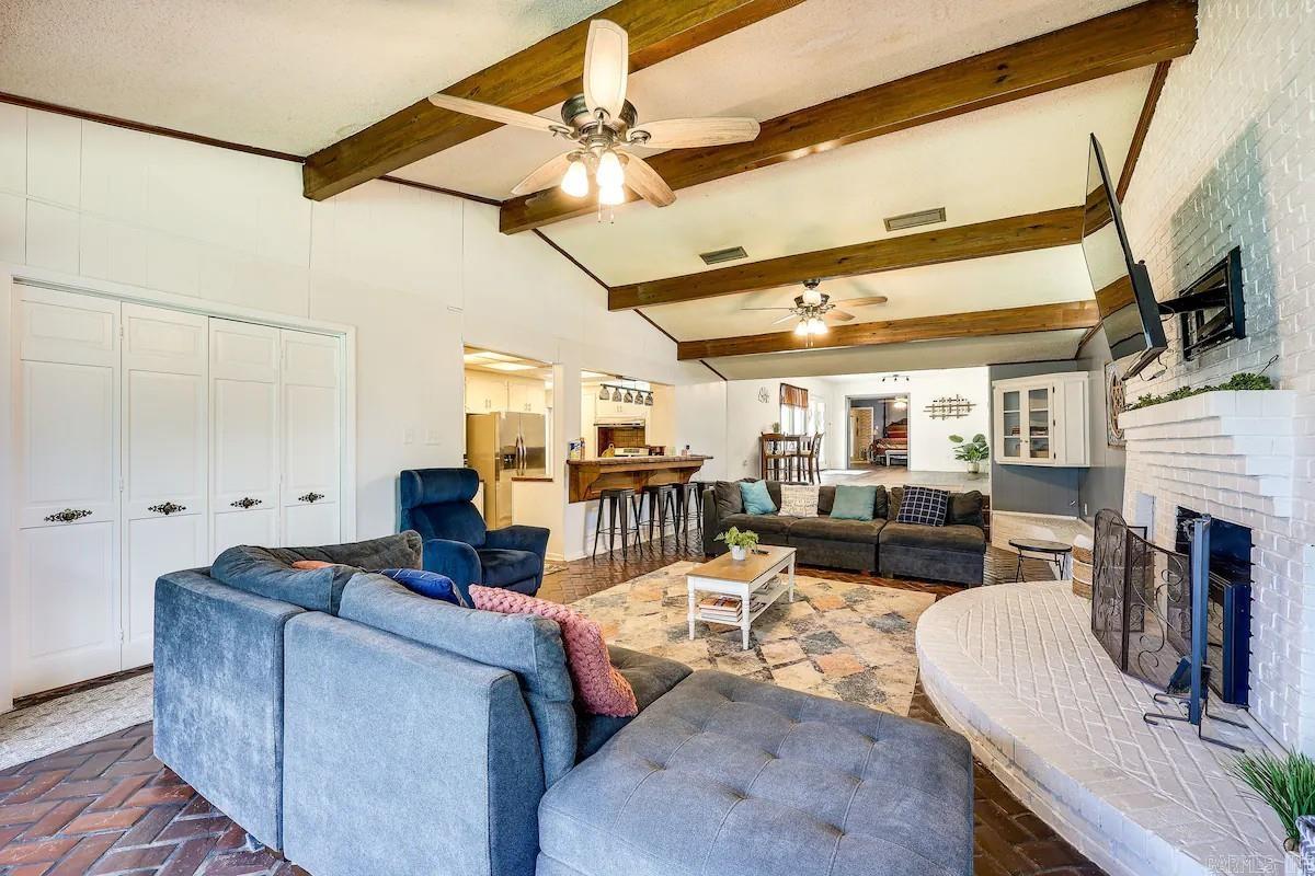 2321 N Calion Road Property Photo 4