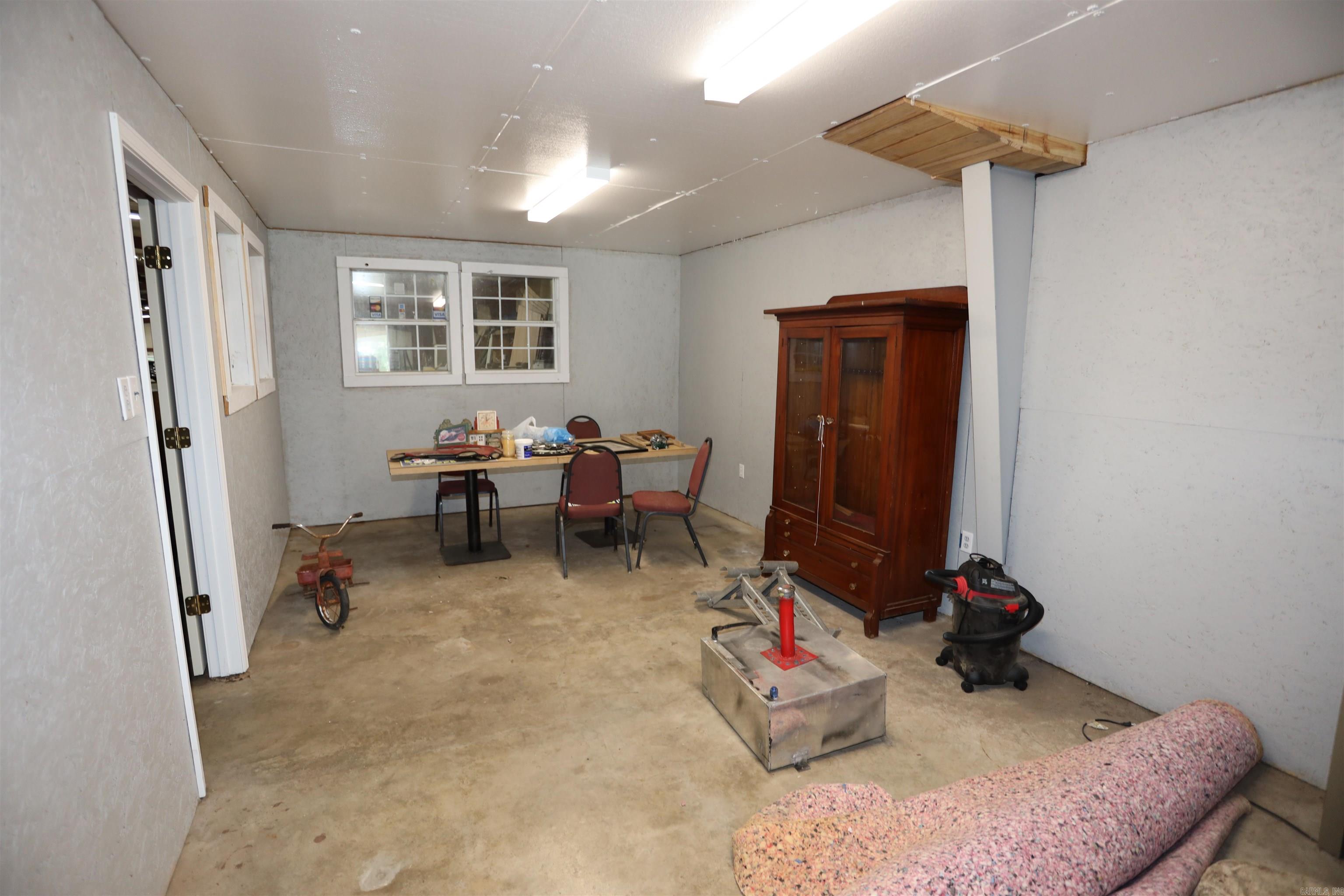 719 Moro Property Photo 7