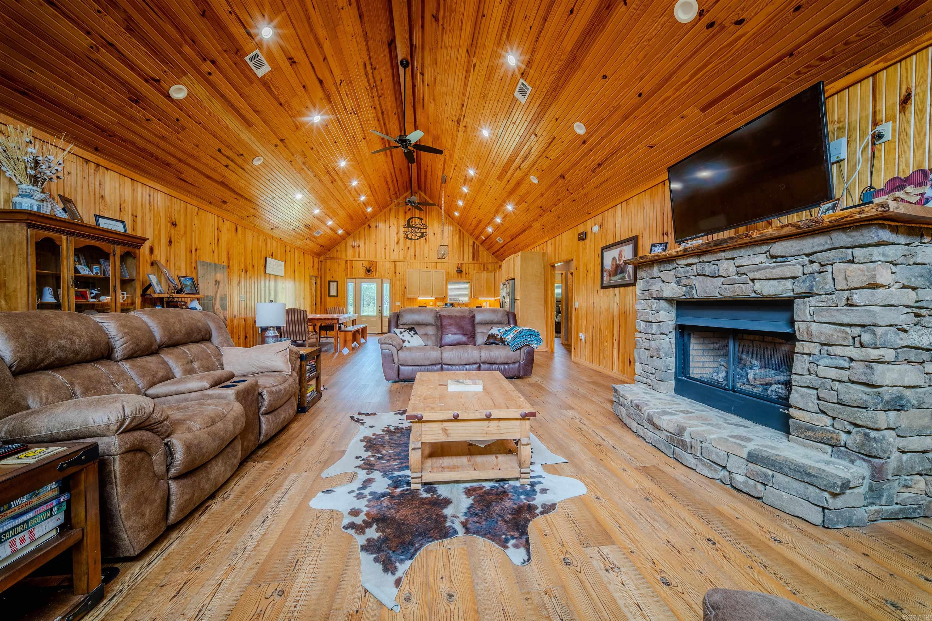181 Chapel Creek Road Property Photo 3