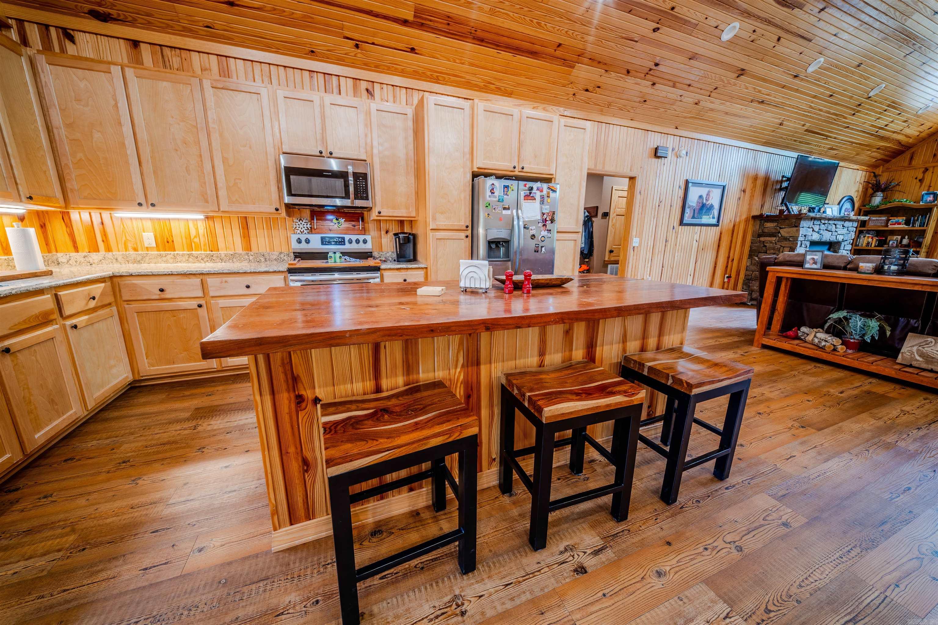 181 Chapel Creek Road Property Photo 6