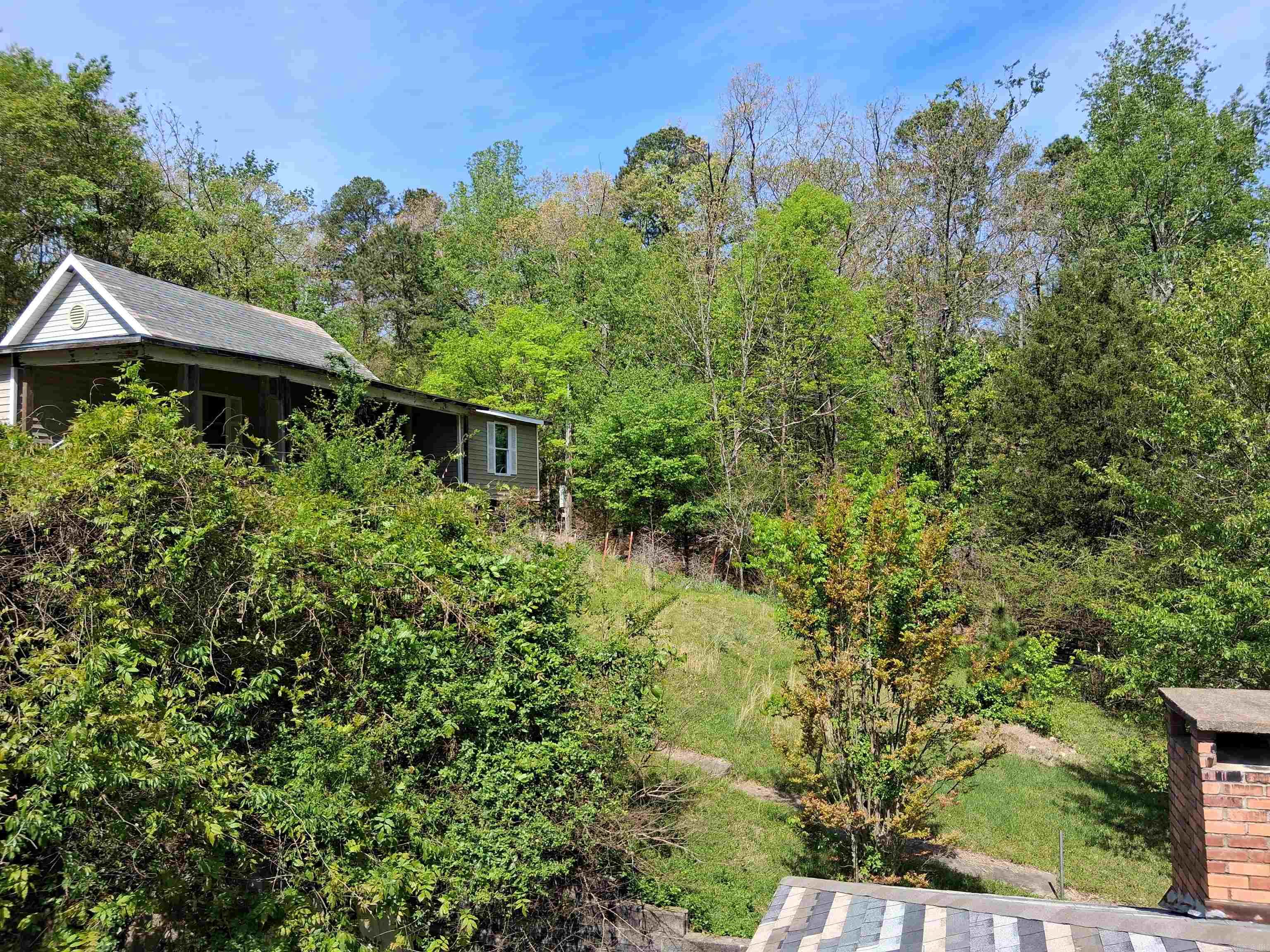 421 Holly Street Property Photo 3