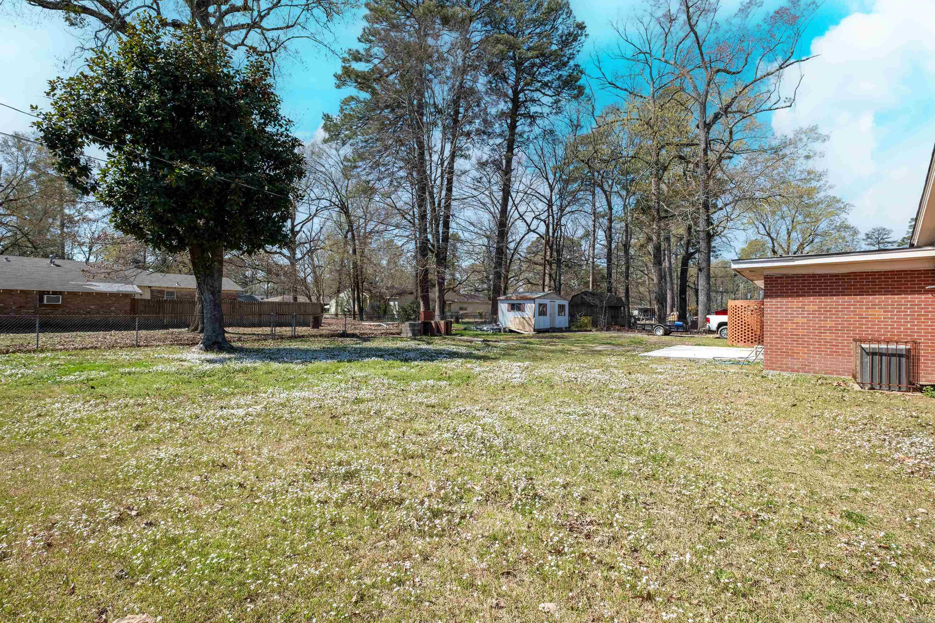 1400 W 33rd Street Property Photo 41