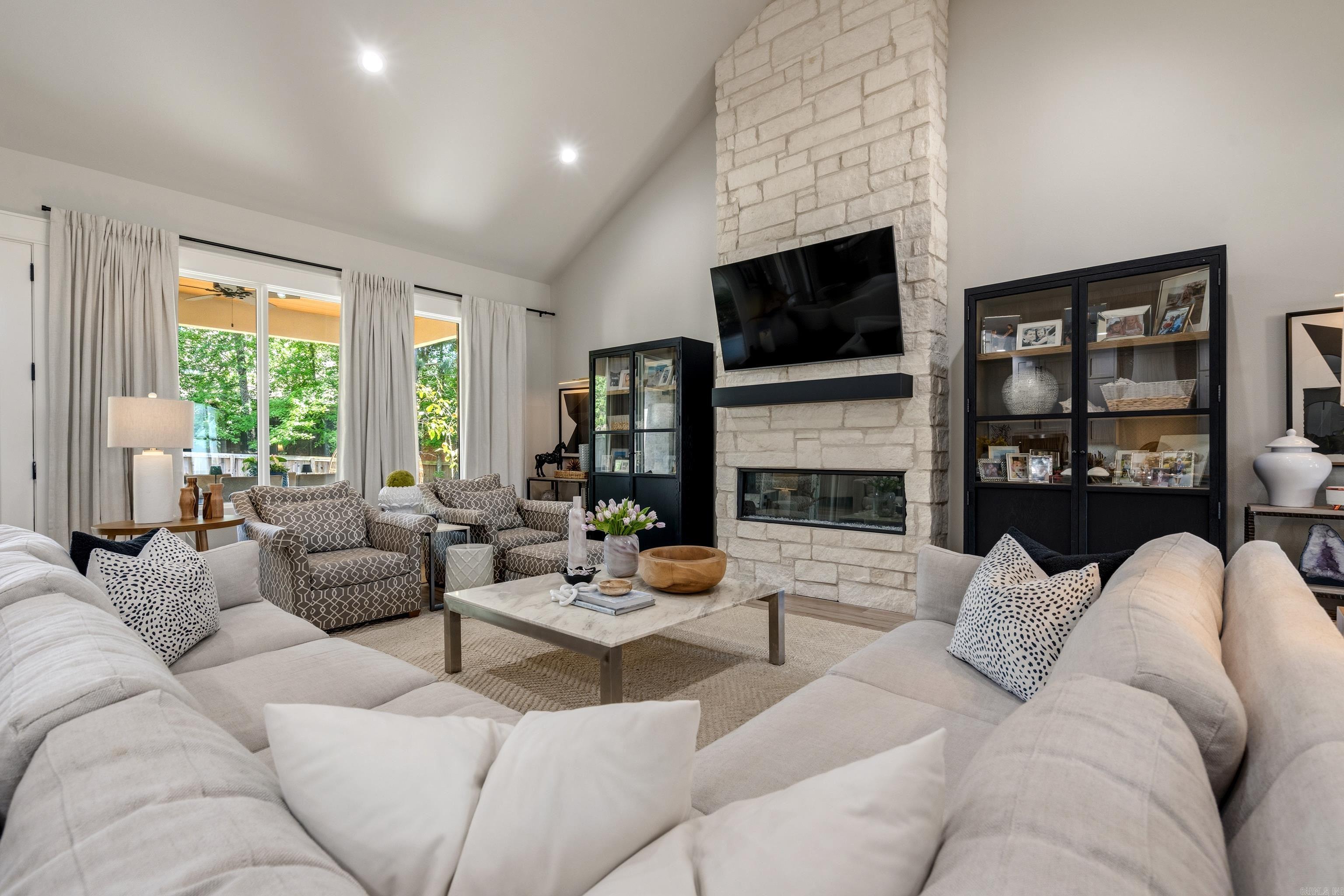 199 Arlington Park Terrace Property Photo 12