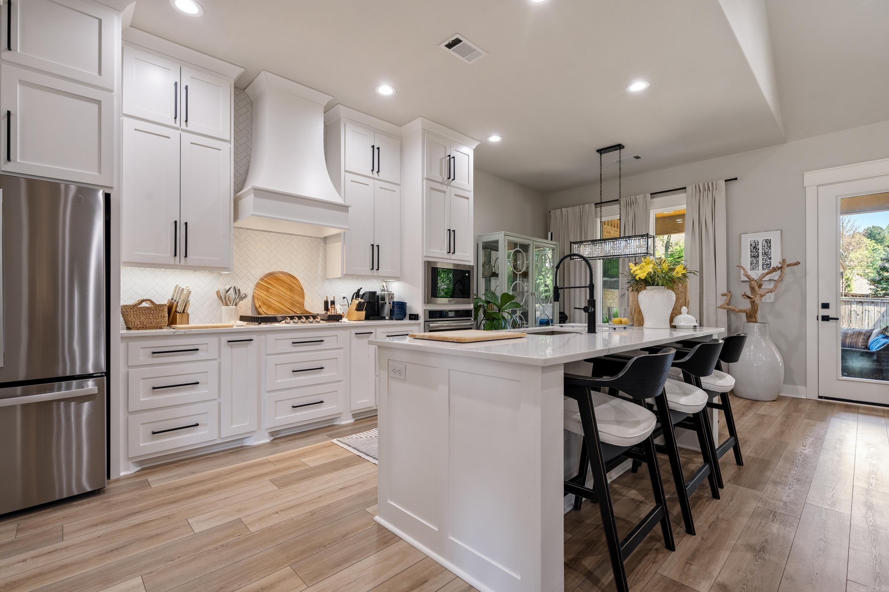 199 Arlington Park Terrace Property Photo 16