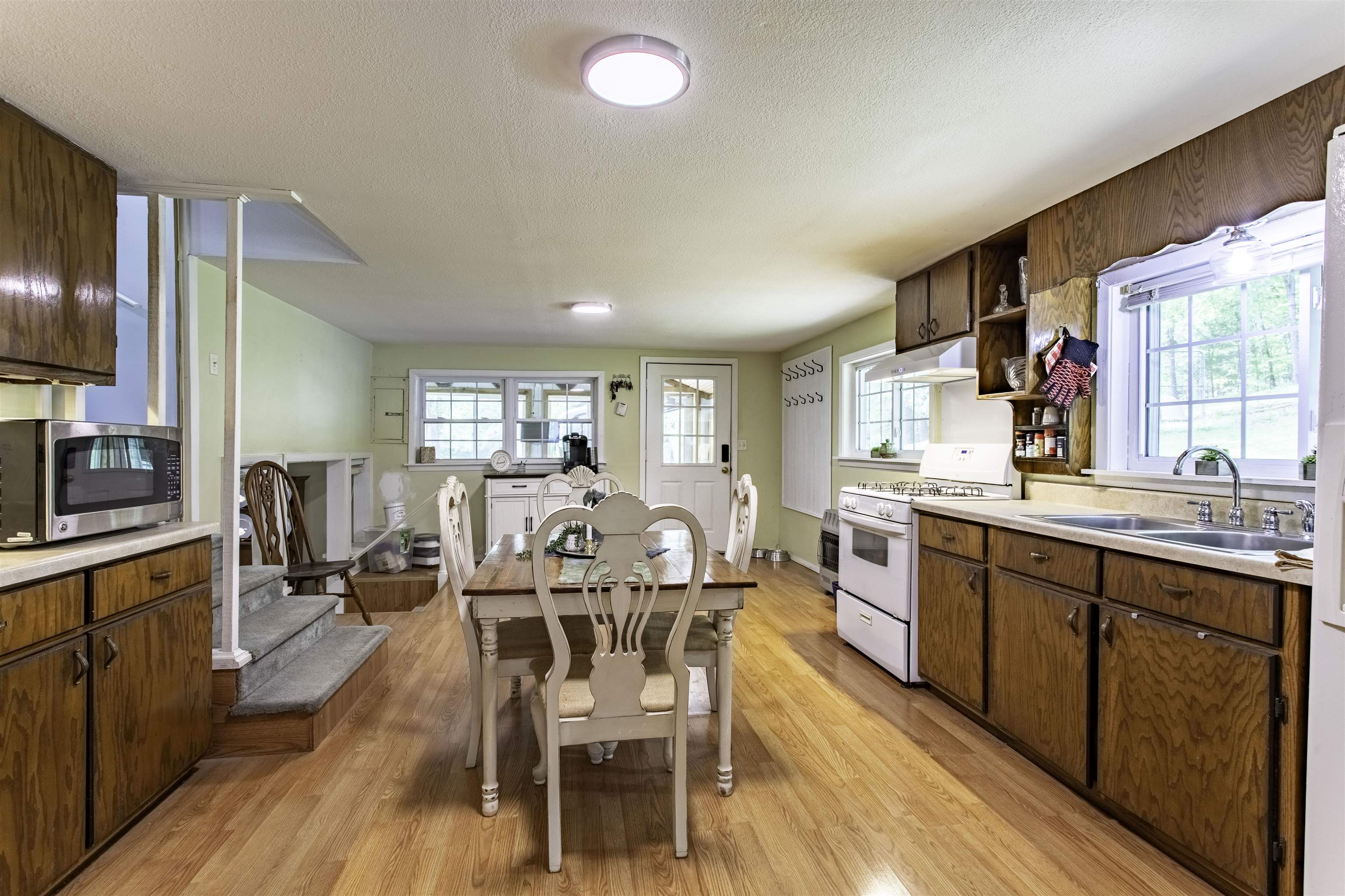 1063 Lawrence 106 Road Property Photo 15