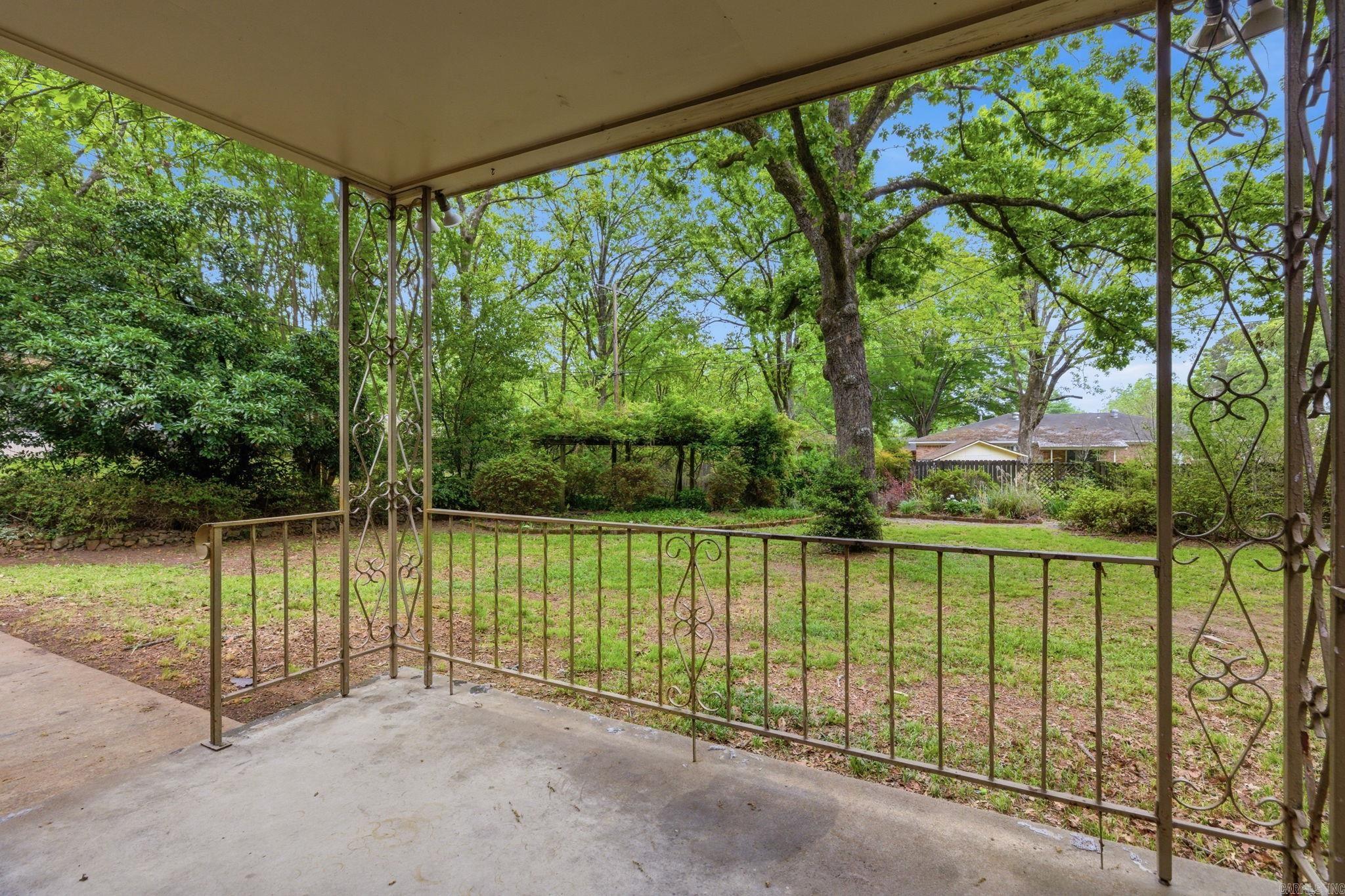 7311 W Markham Street Property Photo 35