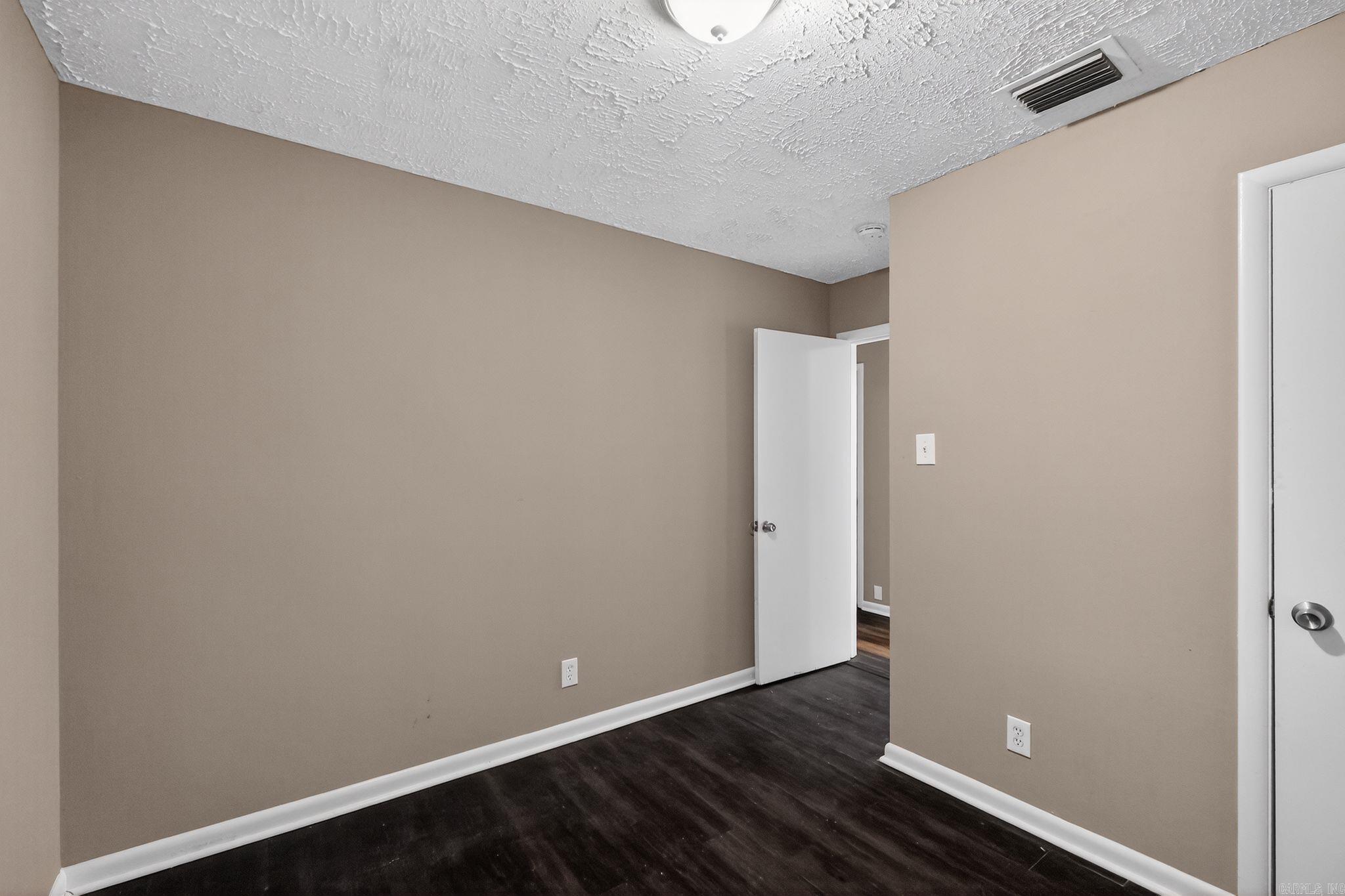 5509 Westminister Dr Property Photo 19