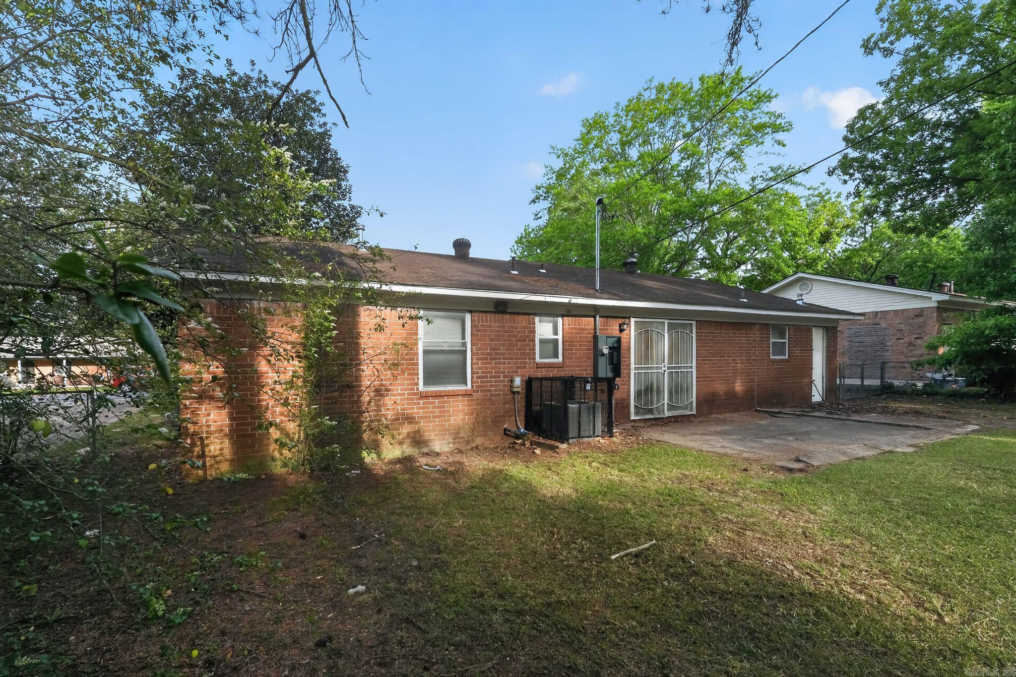 10209 Milkyway Dr Property Photo 8