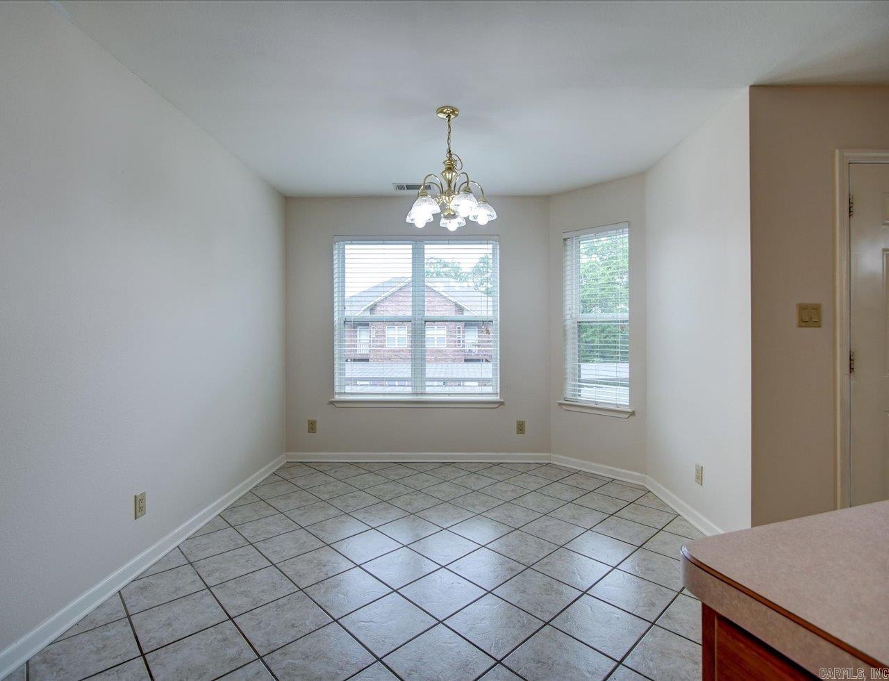 208 Southridge C-3 Property Photo 13