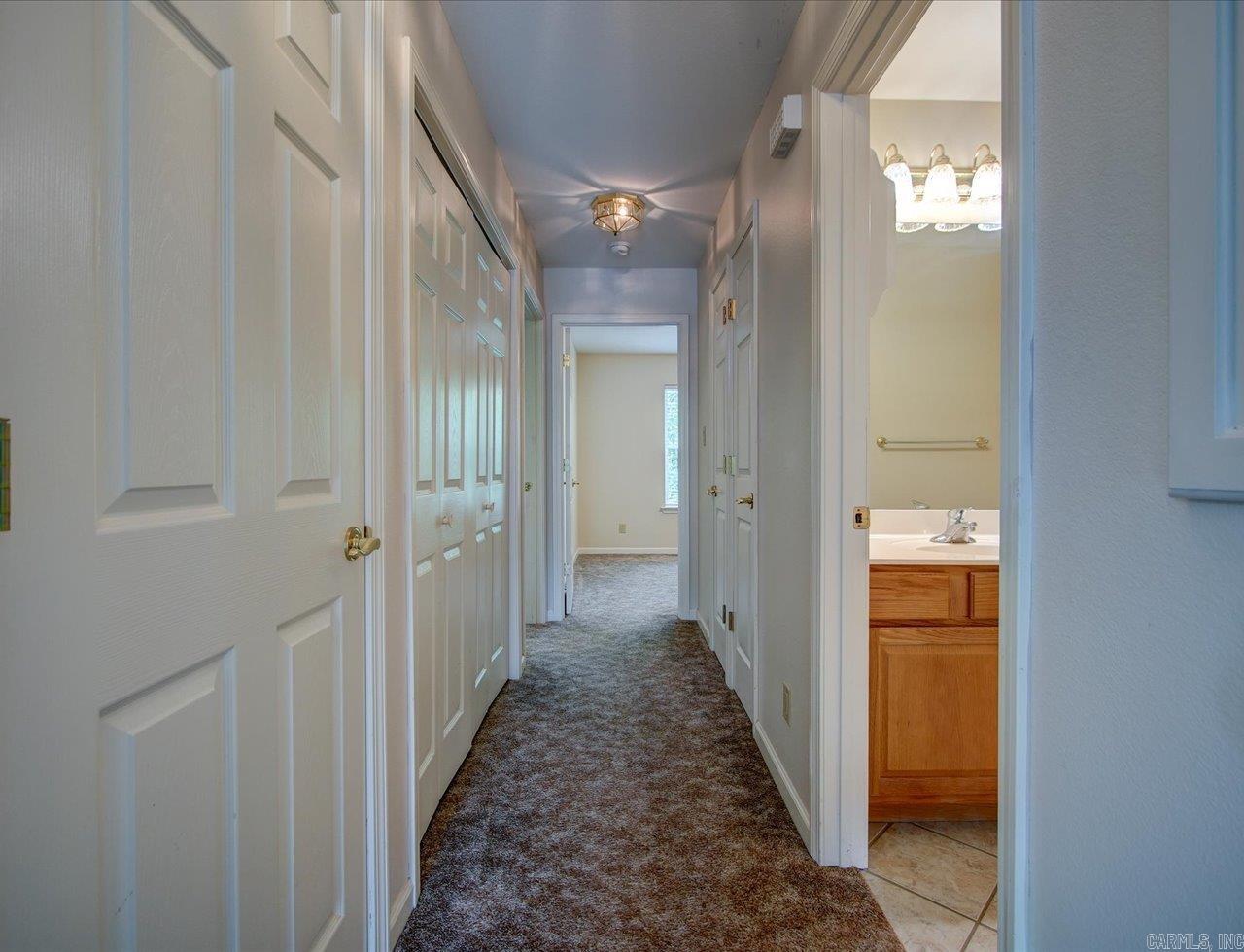 208 Southridge C-3 Property Photo 14