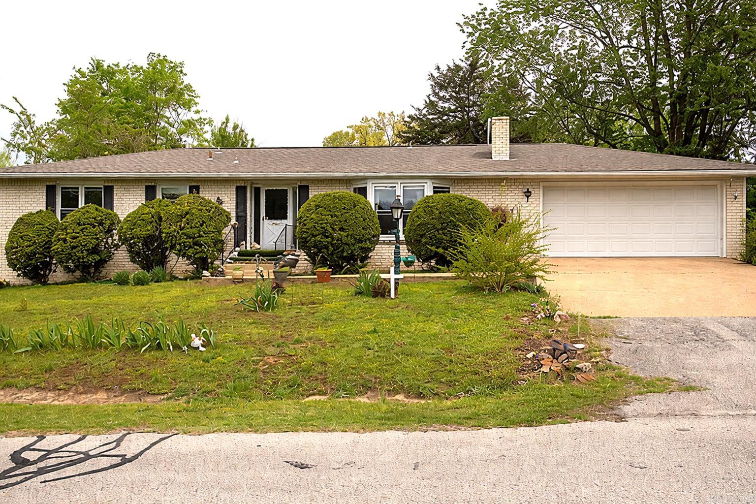 909 Dixie Street Property Photo 1