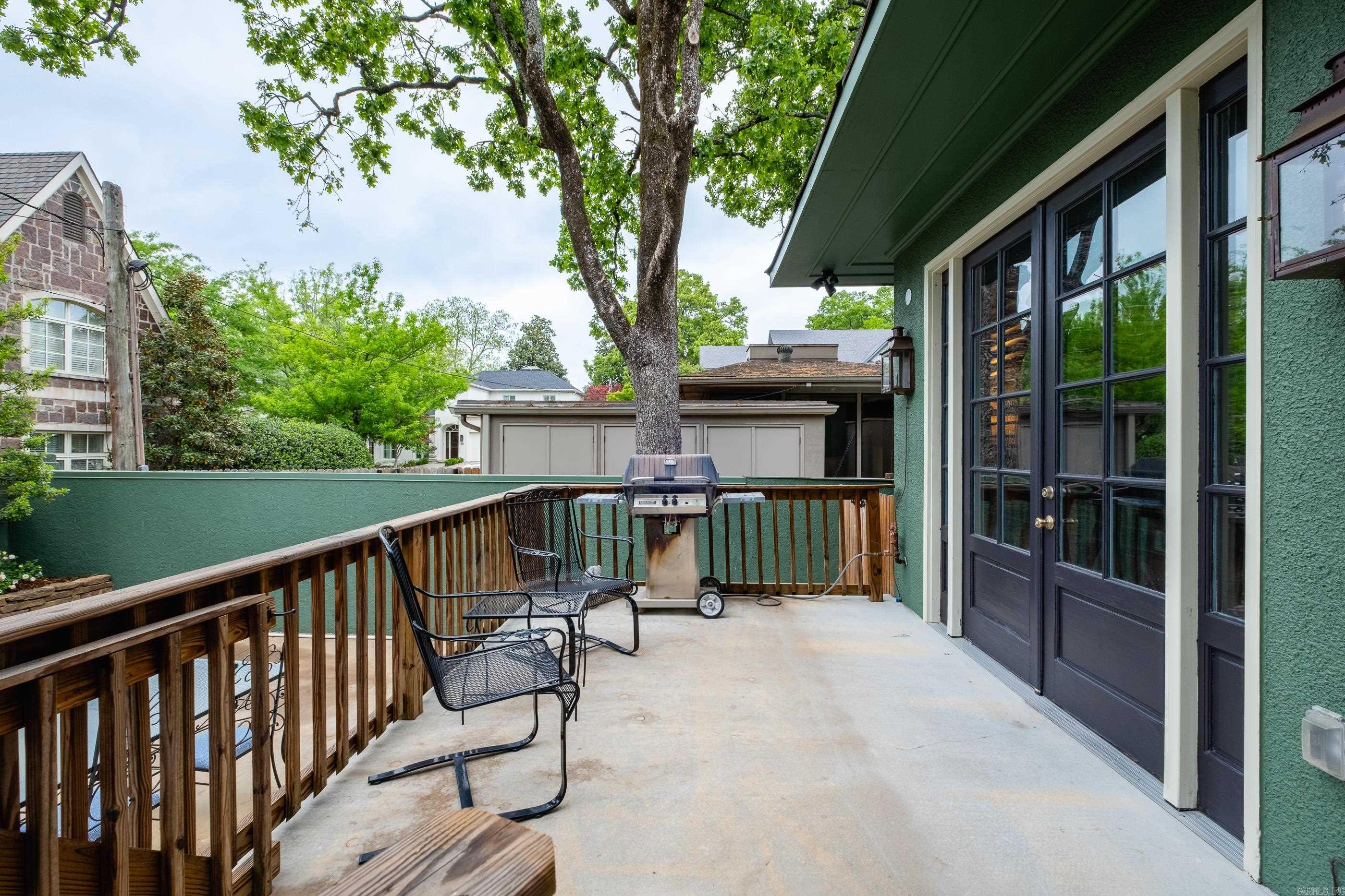 2120 N Spruce Street Property Photo 42