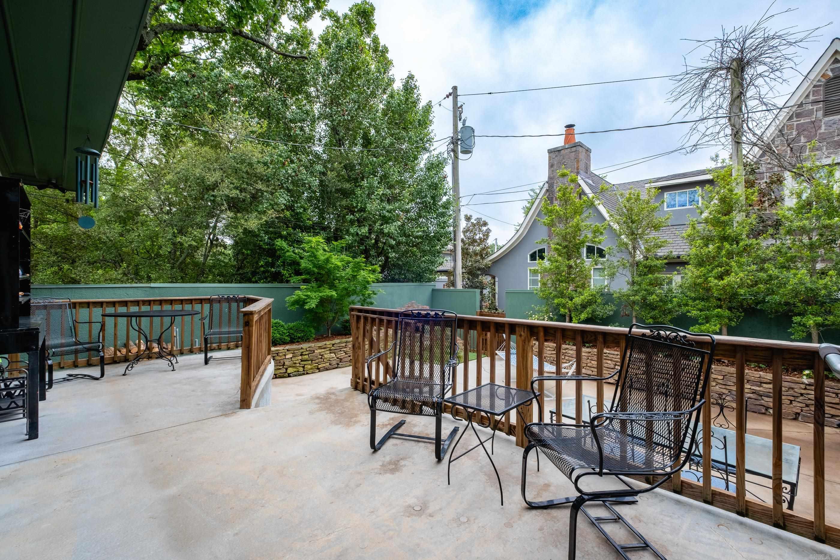 2120 N Spruce Street Property Photo 43