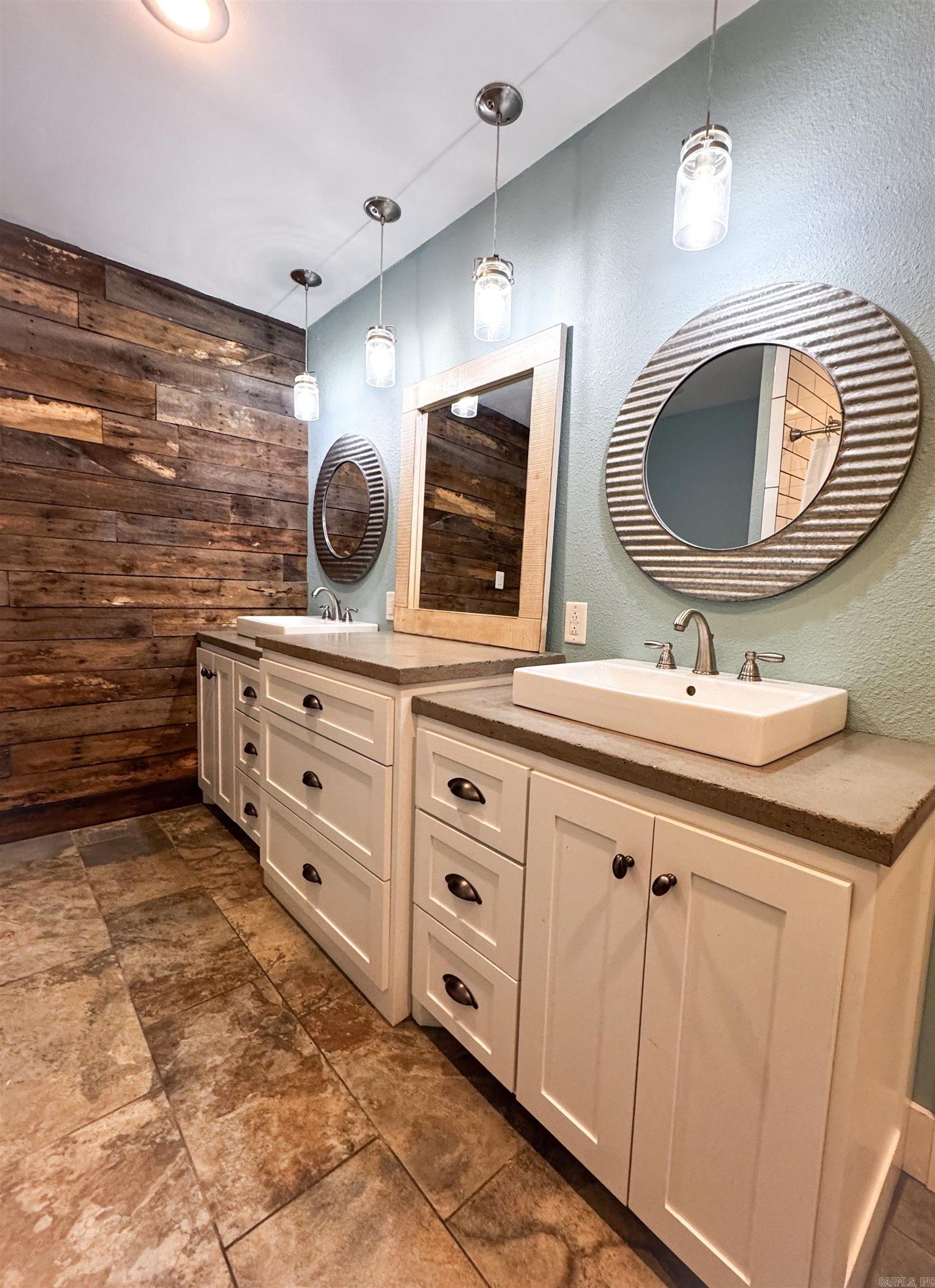 134 Joel Road Property Photo 17