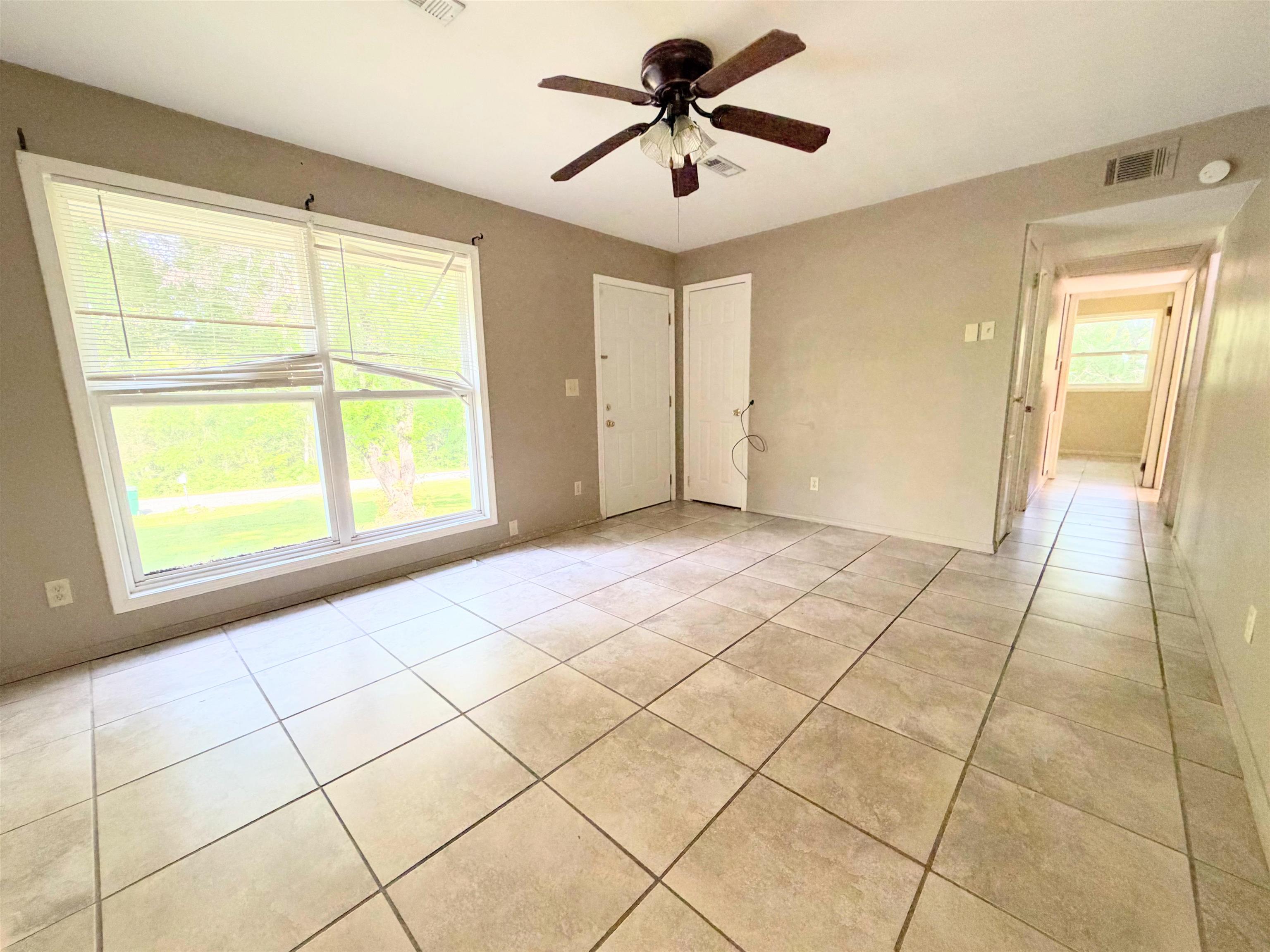 1302 Orchard Lane Property Photo 5