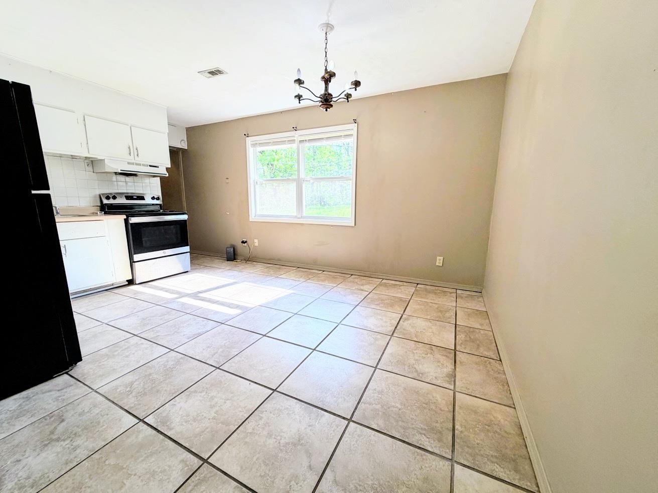 1302 Orchard Lane Property Photo 6