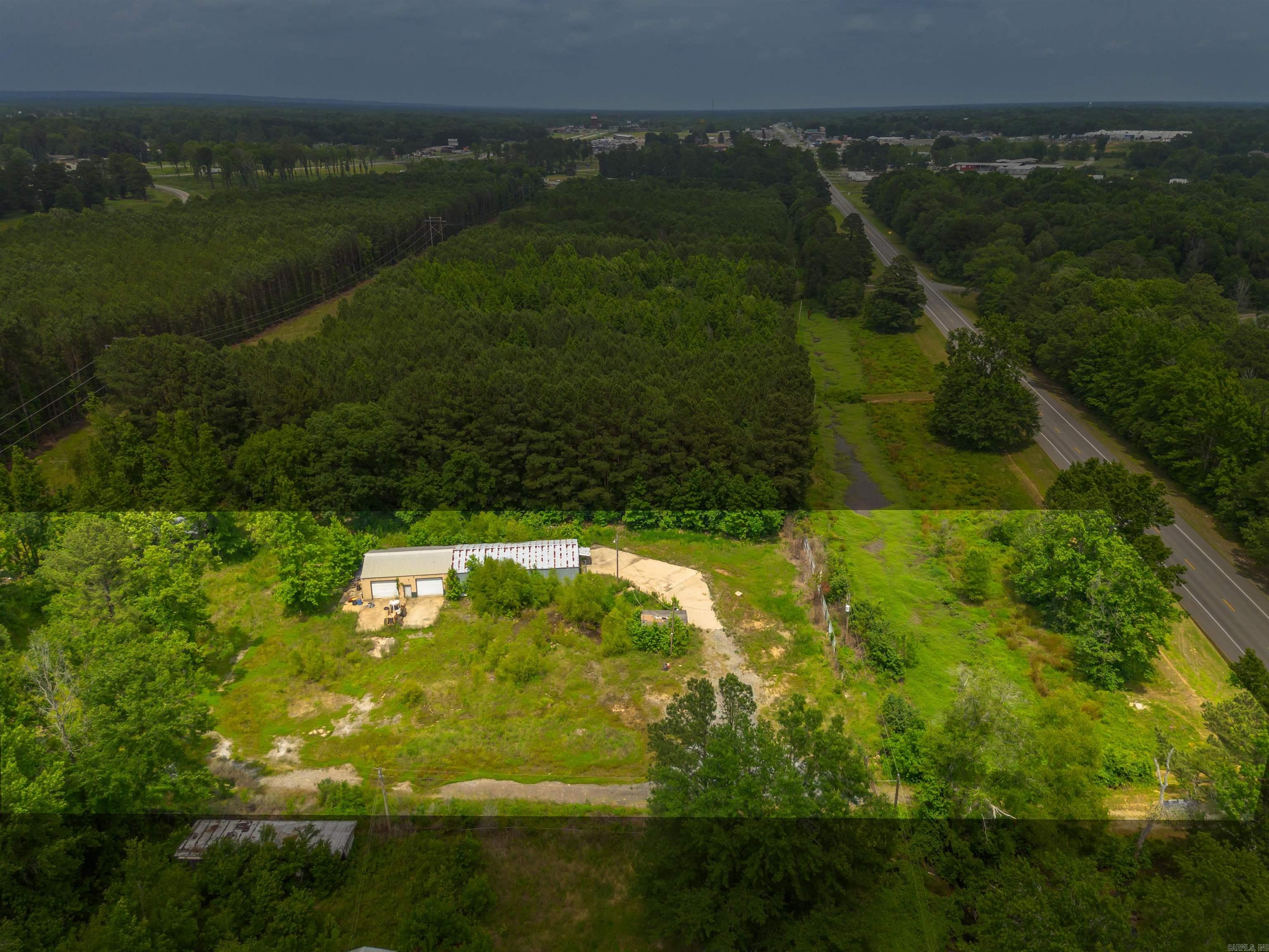 6184 & 6188 Highway 367 Property Photo 4