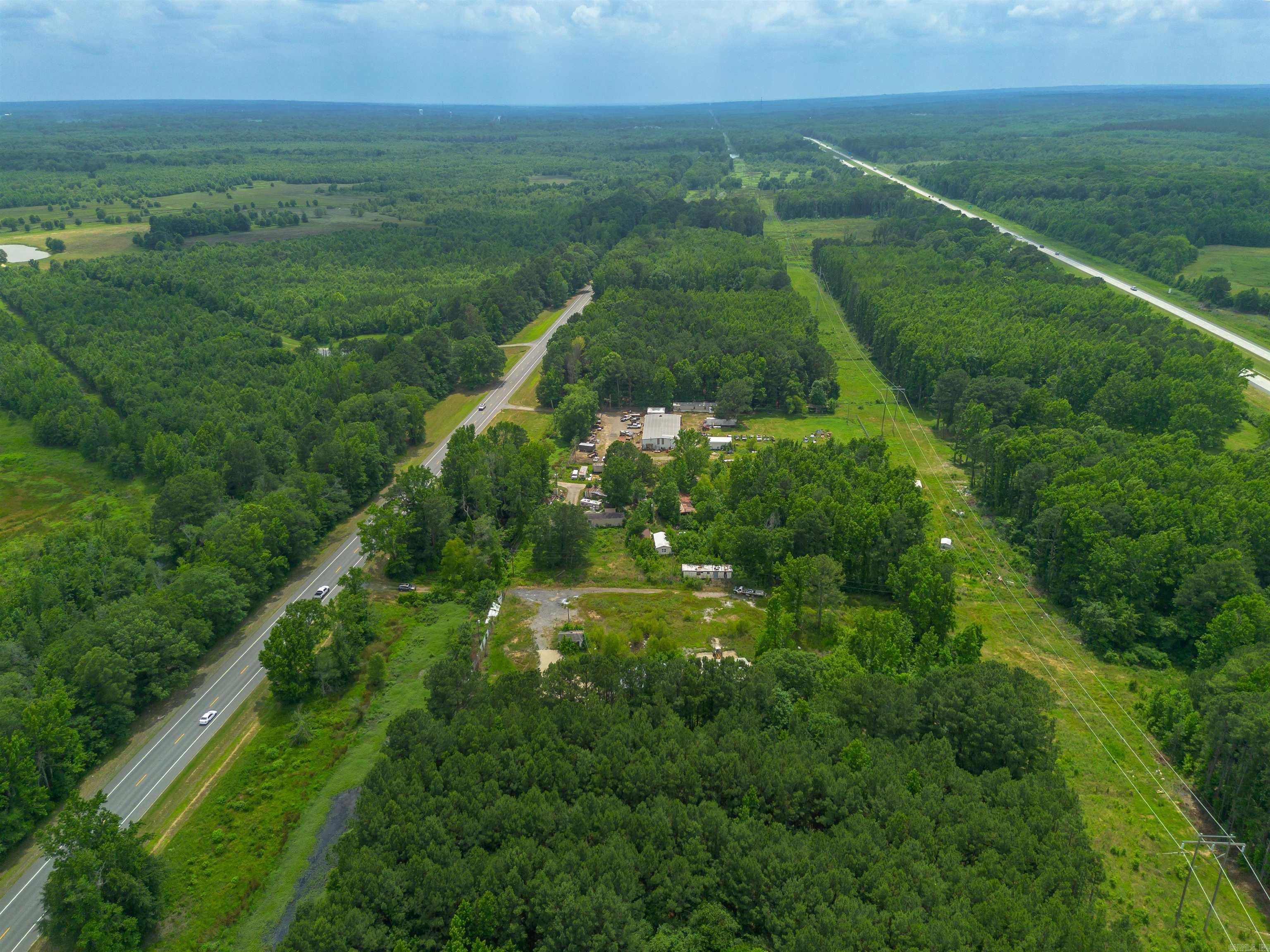 6184 & 6188 Highway 367 Property Photo 9