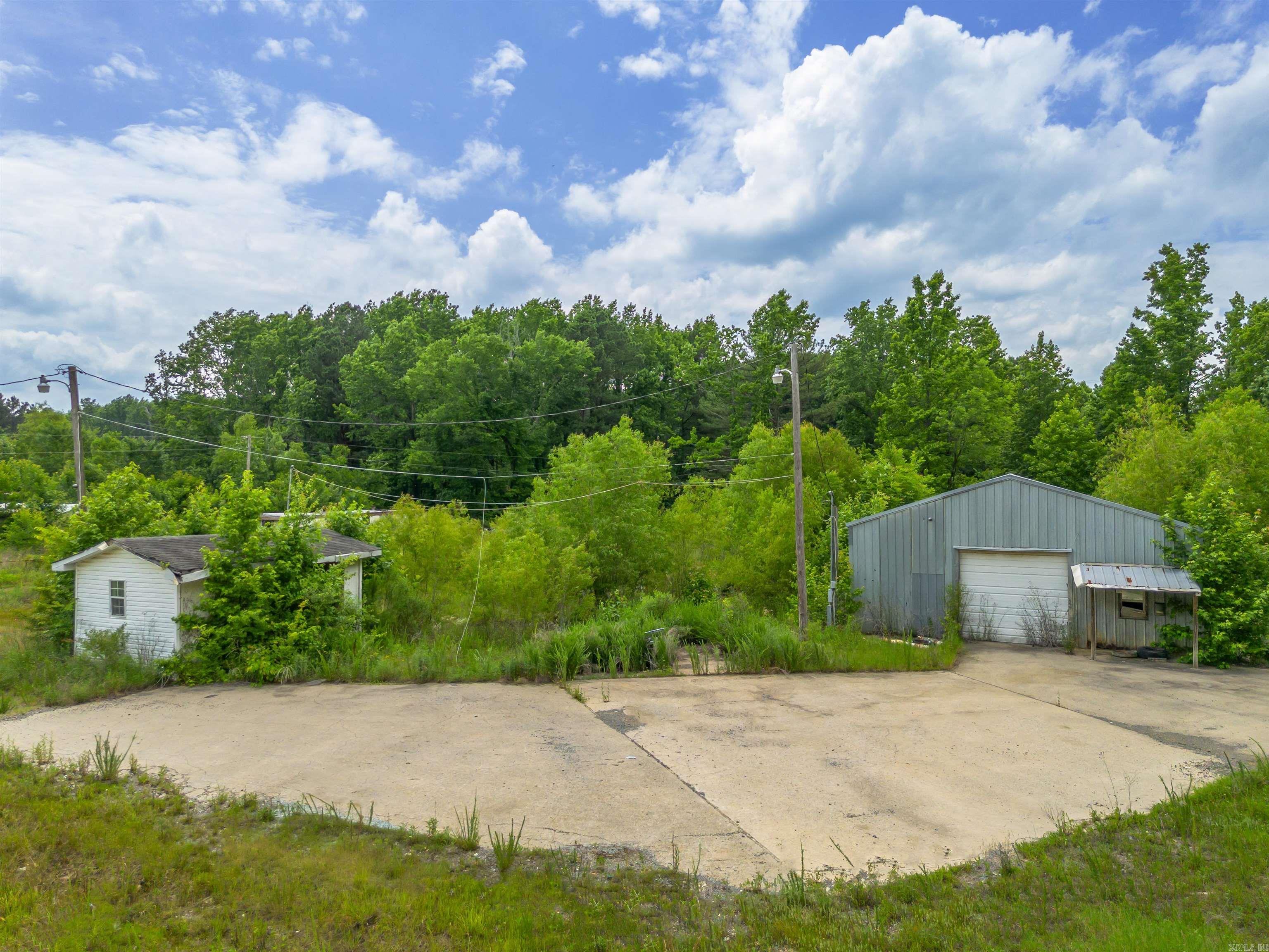 6184 & 6188 Highway 367 Property Photo 14