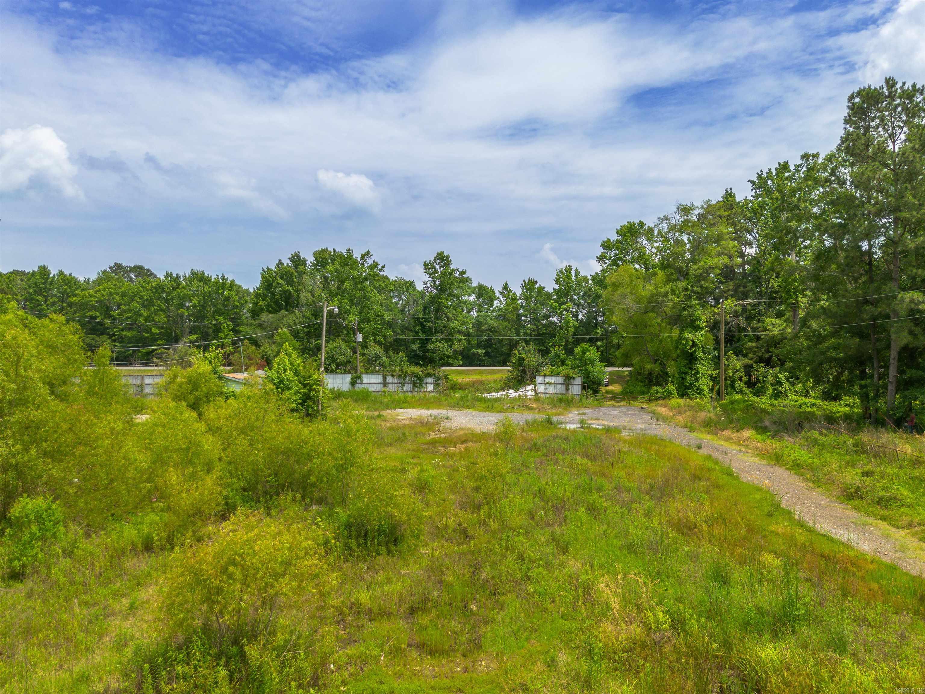 6184 & 6188 Highway 367 Property Photo 17