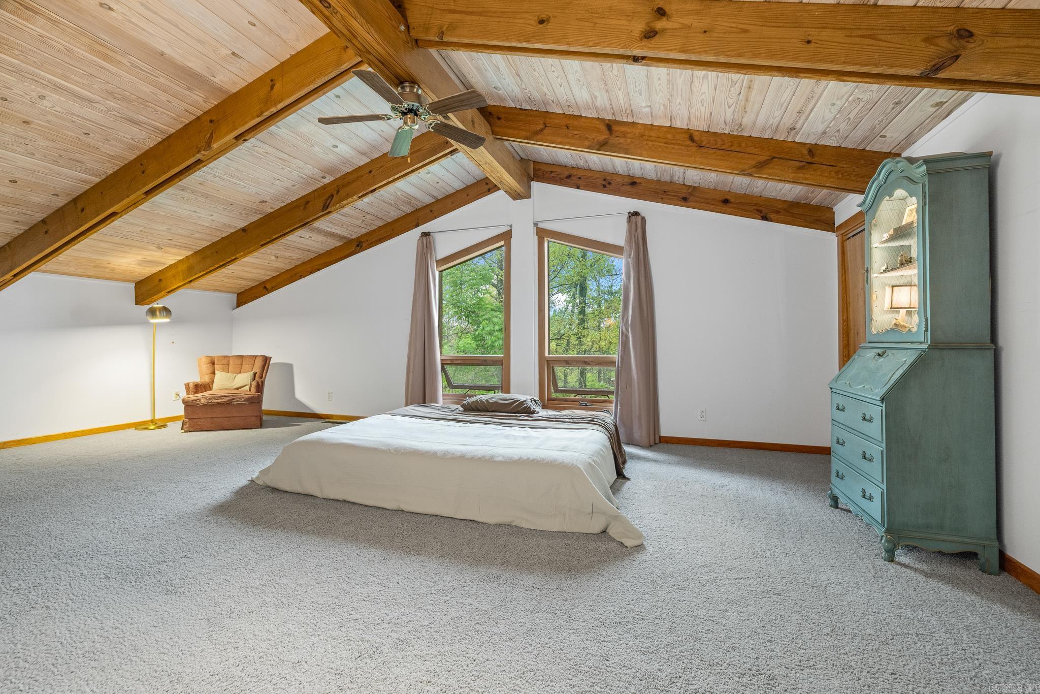 26015368 Property Photo 25