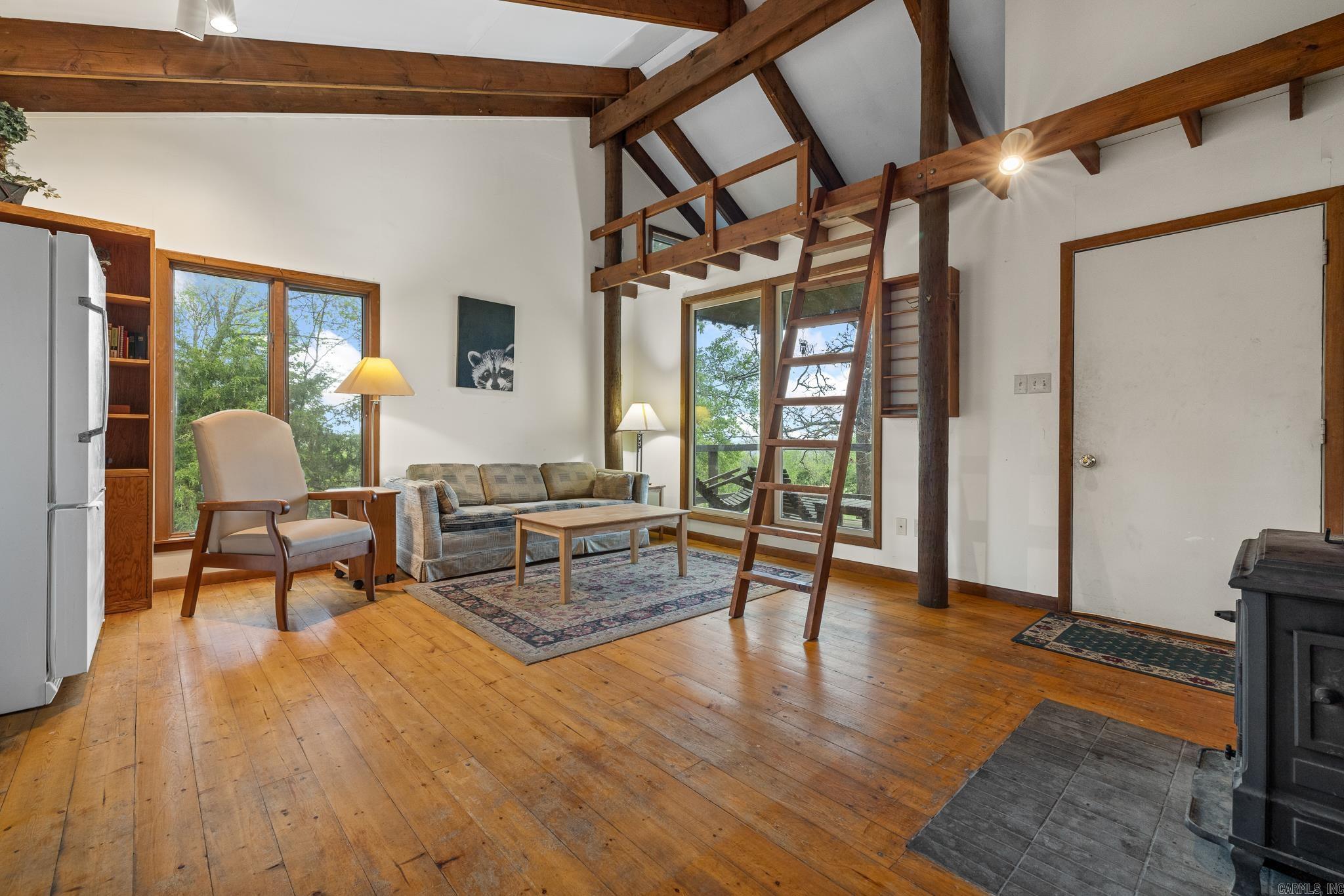 26015368 Property Photo 41