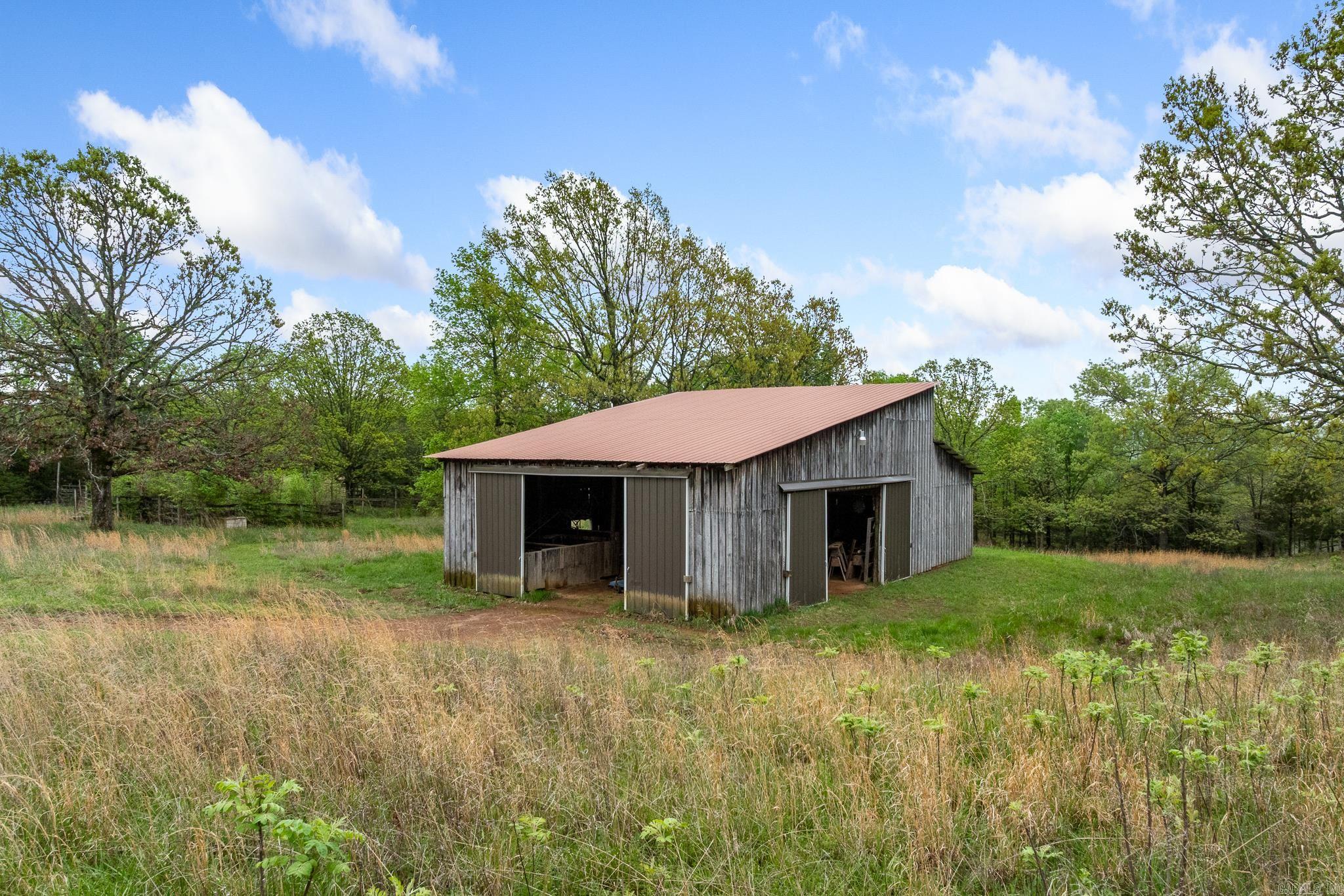 26015368 Property Photo 44