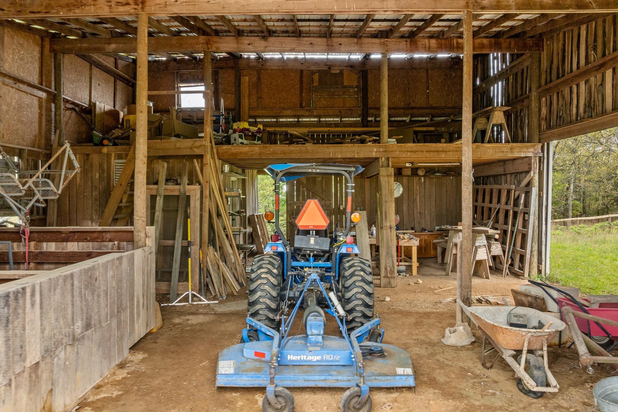 26015368 Property Photo 45