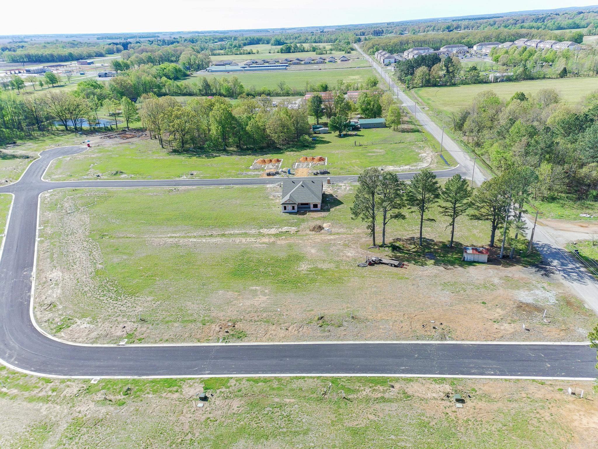 103 Ceasar Cove Property Photo 4