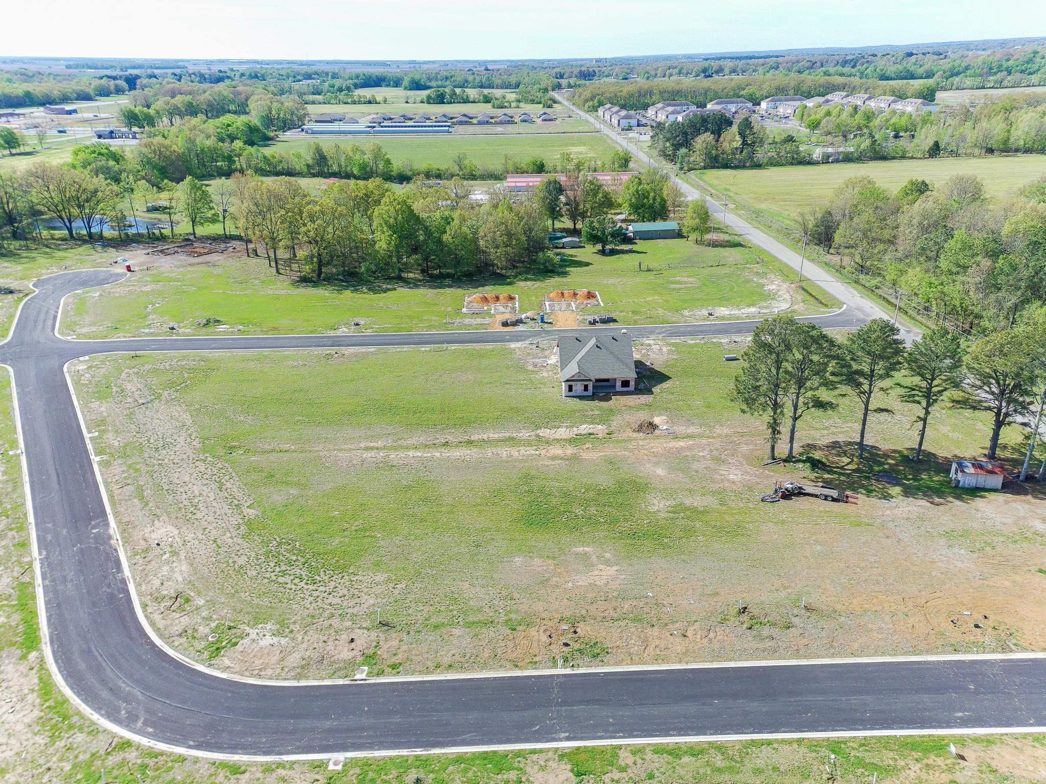 200 Horseshoe Creek Drive Property Photo 3