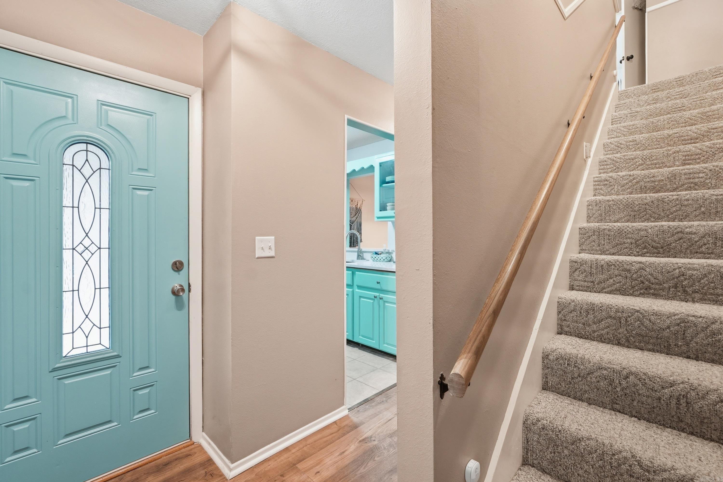 135 Hillview Dr #20 20 Property Photo 4