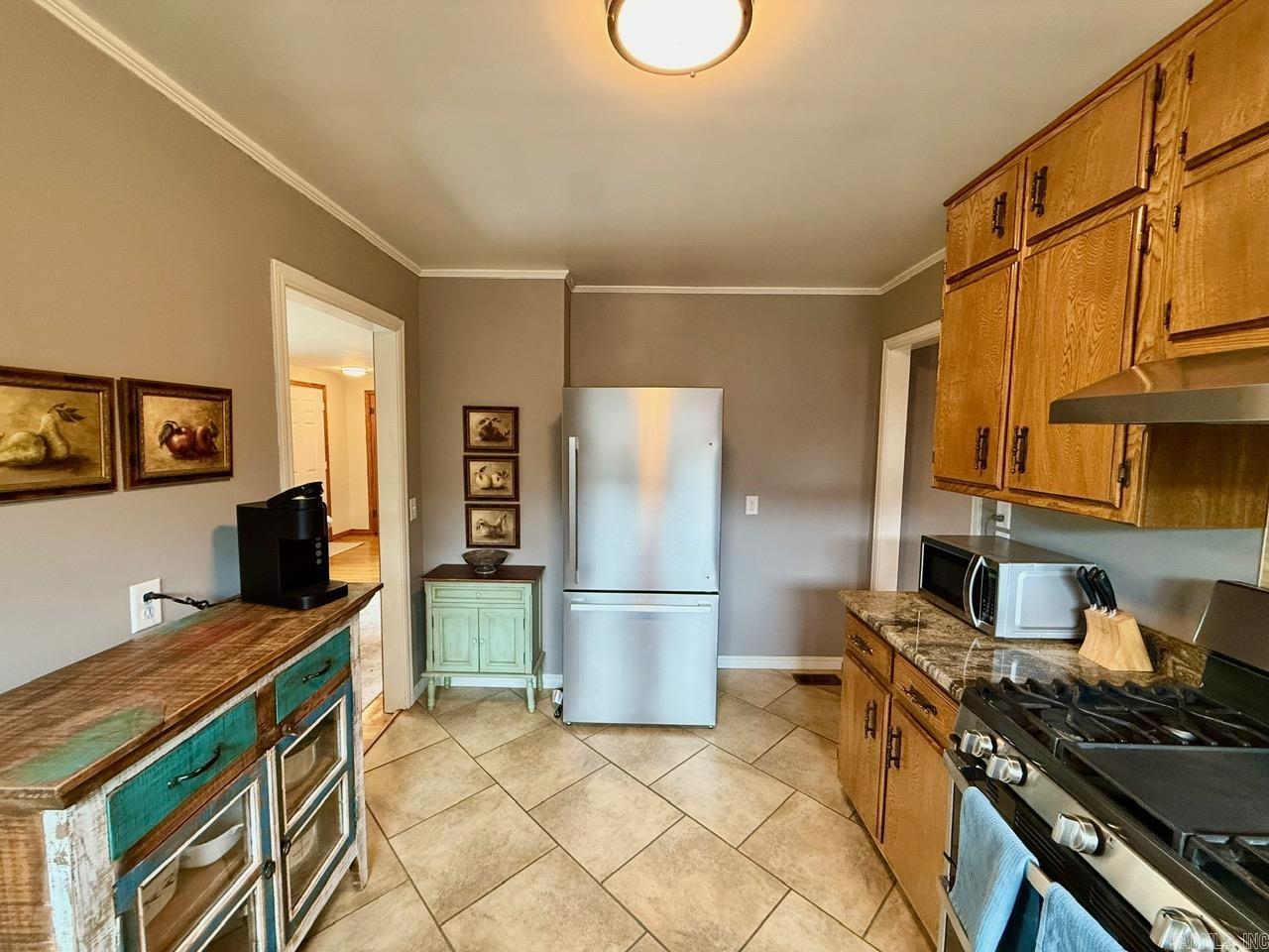1809 Church Ave Property Photo 11