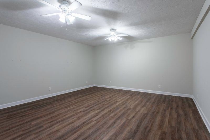 2720 Greensboro Road Property Photo 18