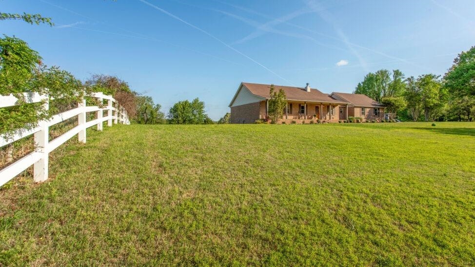 2720 Greensboro Road Property Photo 28