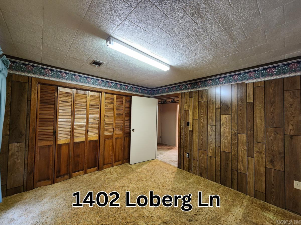 1402 Loberg Lane Property Photo 10