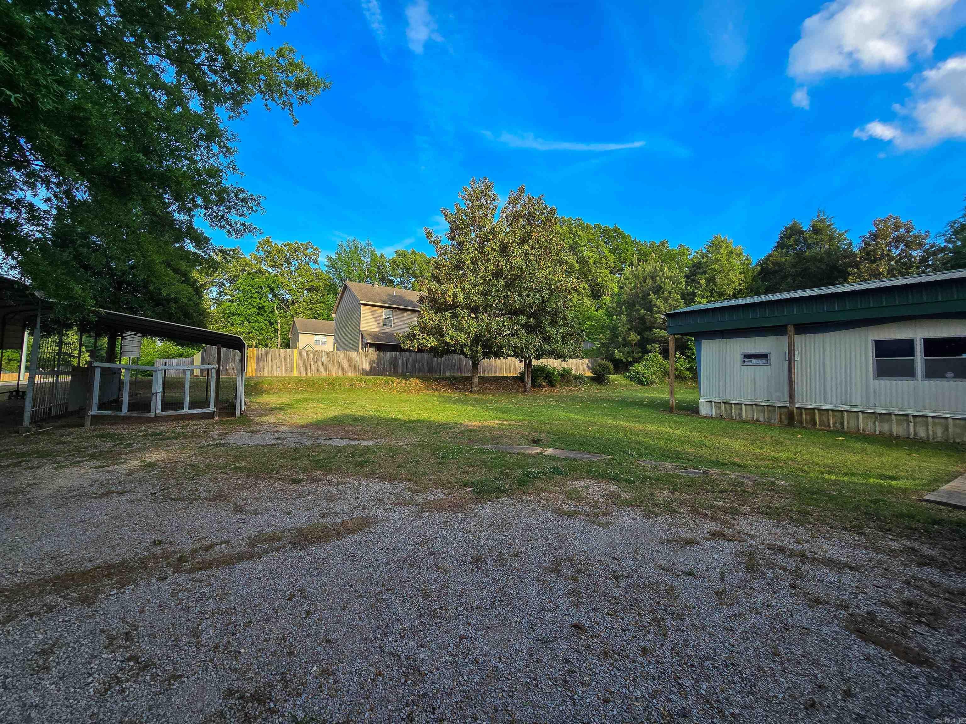 1402 Loberg Lane Property Photo 27