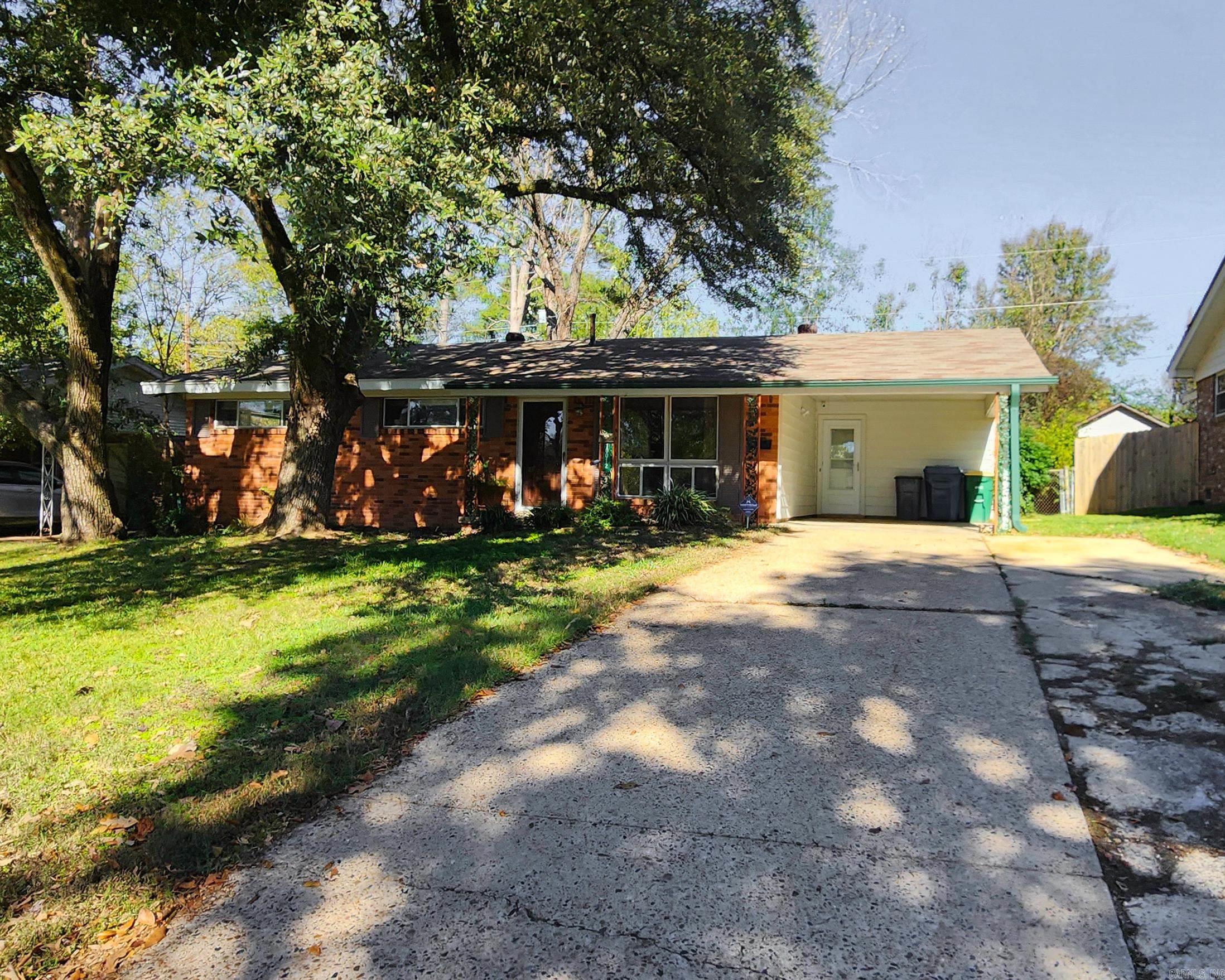 10012 Ronald Drive Property Photo 1