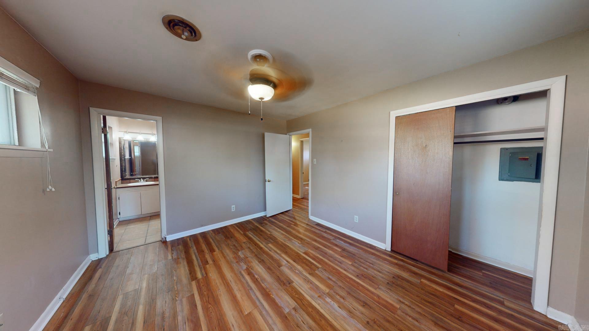 10012 Ronald Drive Property Photo 5