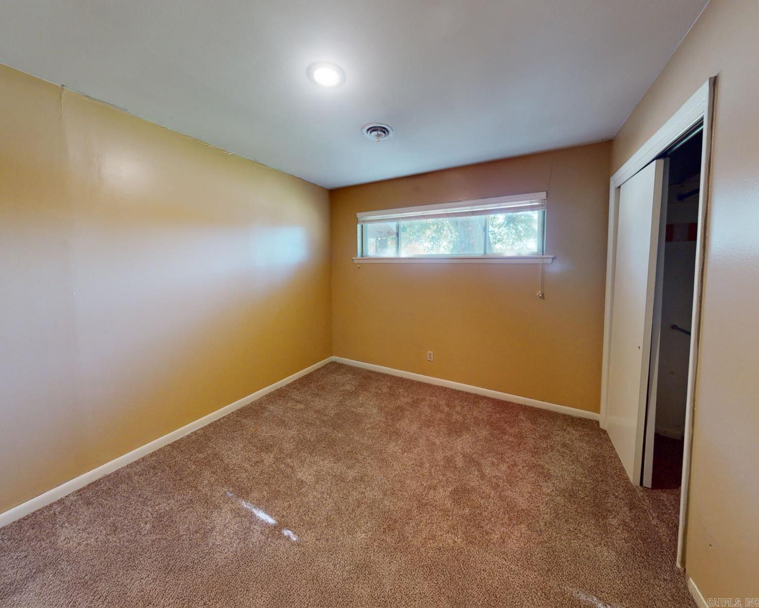 10012 Ronald Drive Property Photo 9