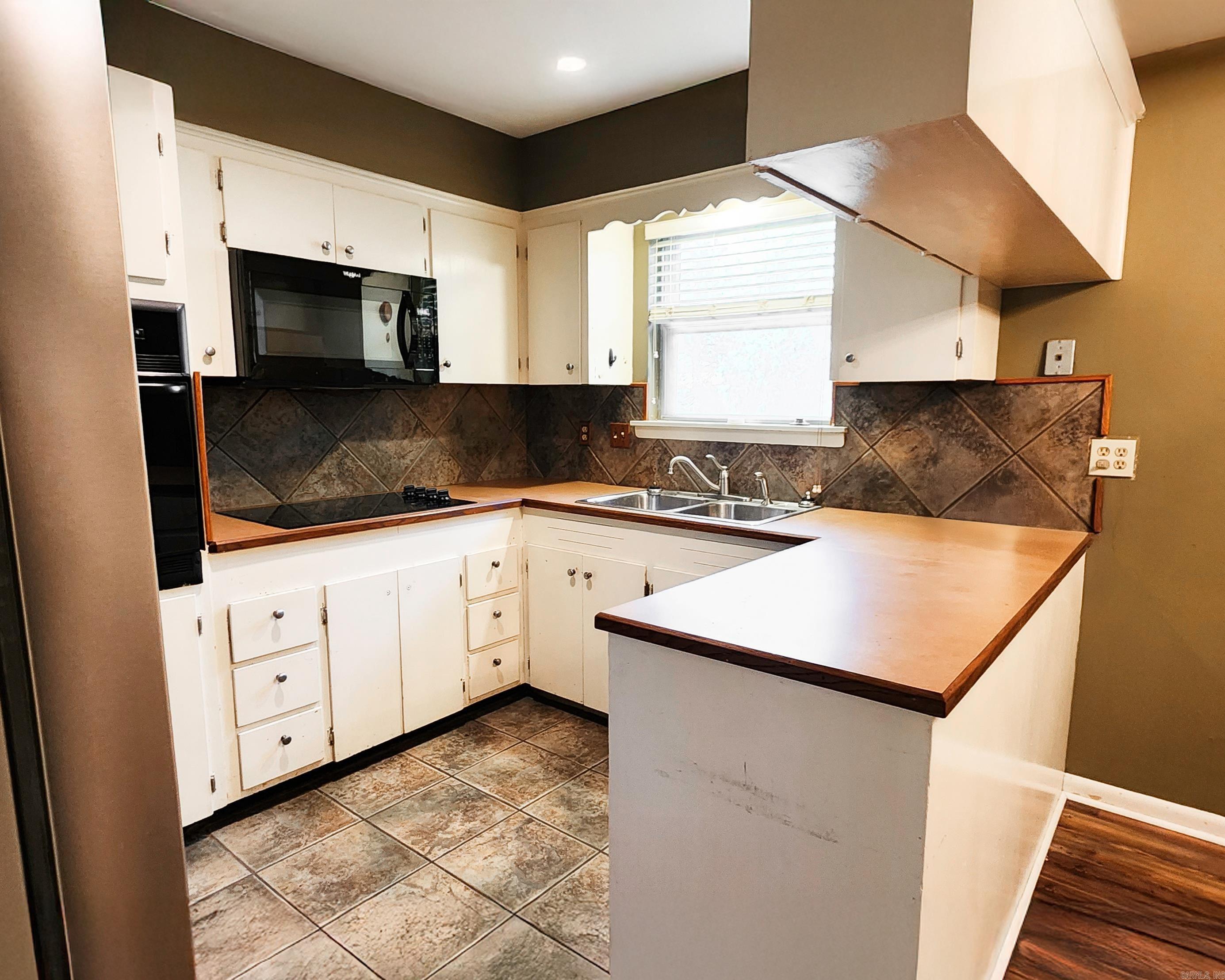 10012 Ronald Drive Property Photo 31