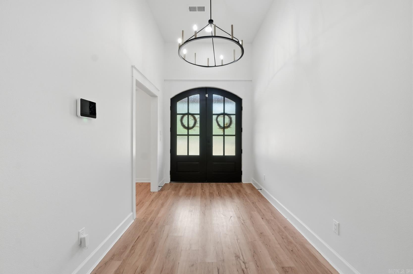 27625 Oak Road Property Photo 8
