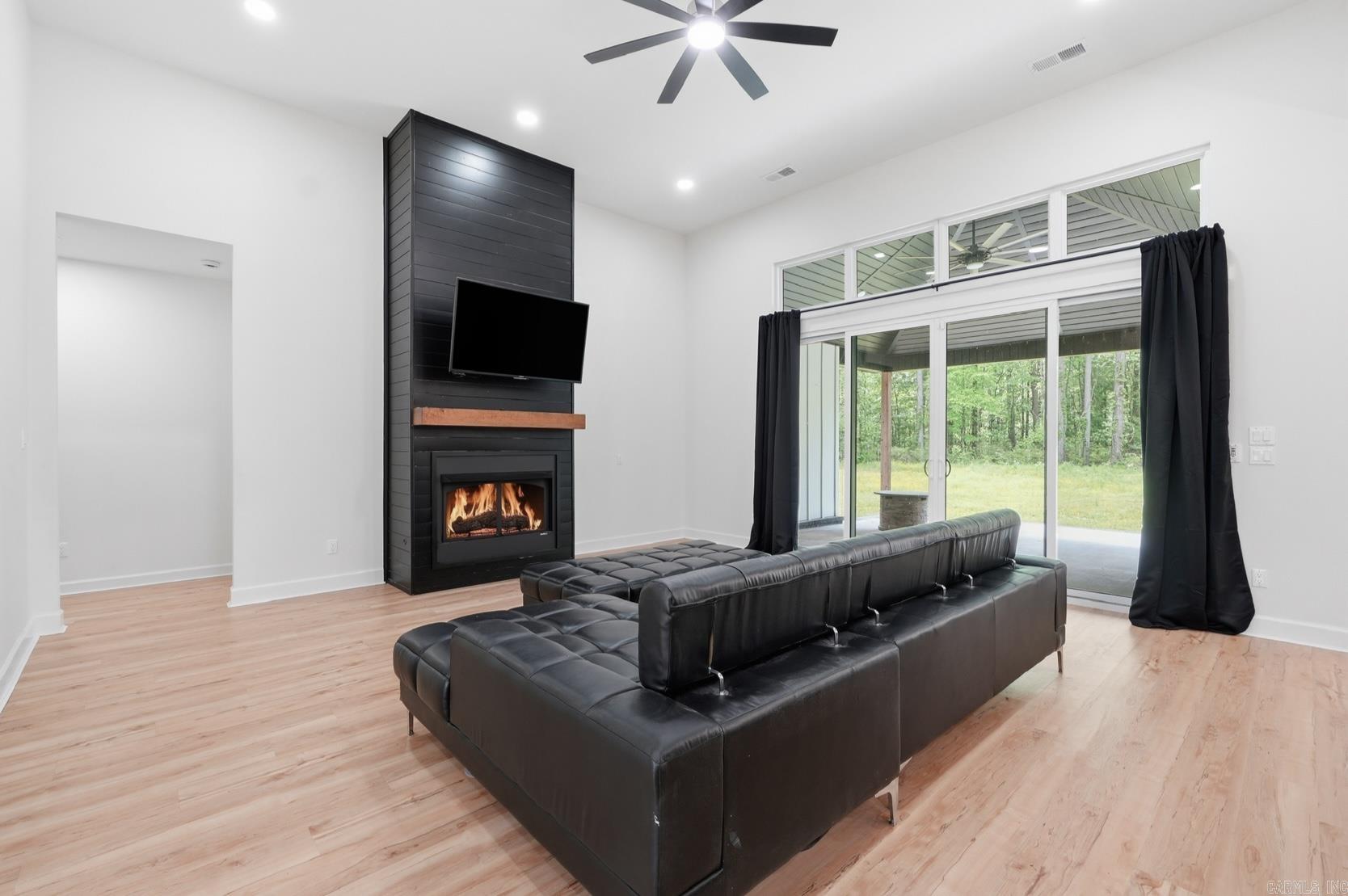 27625 Oak Road Property Photo 17