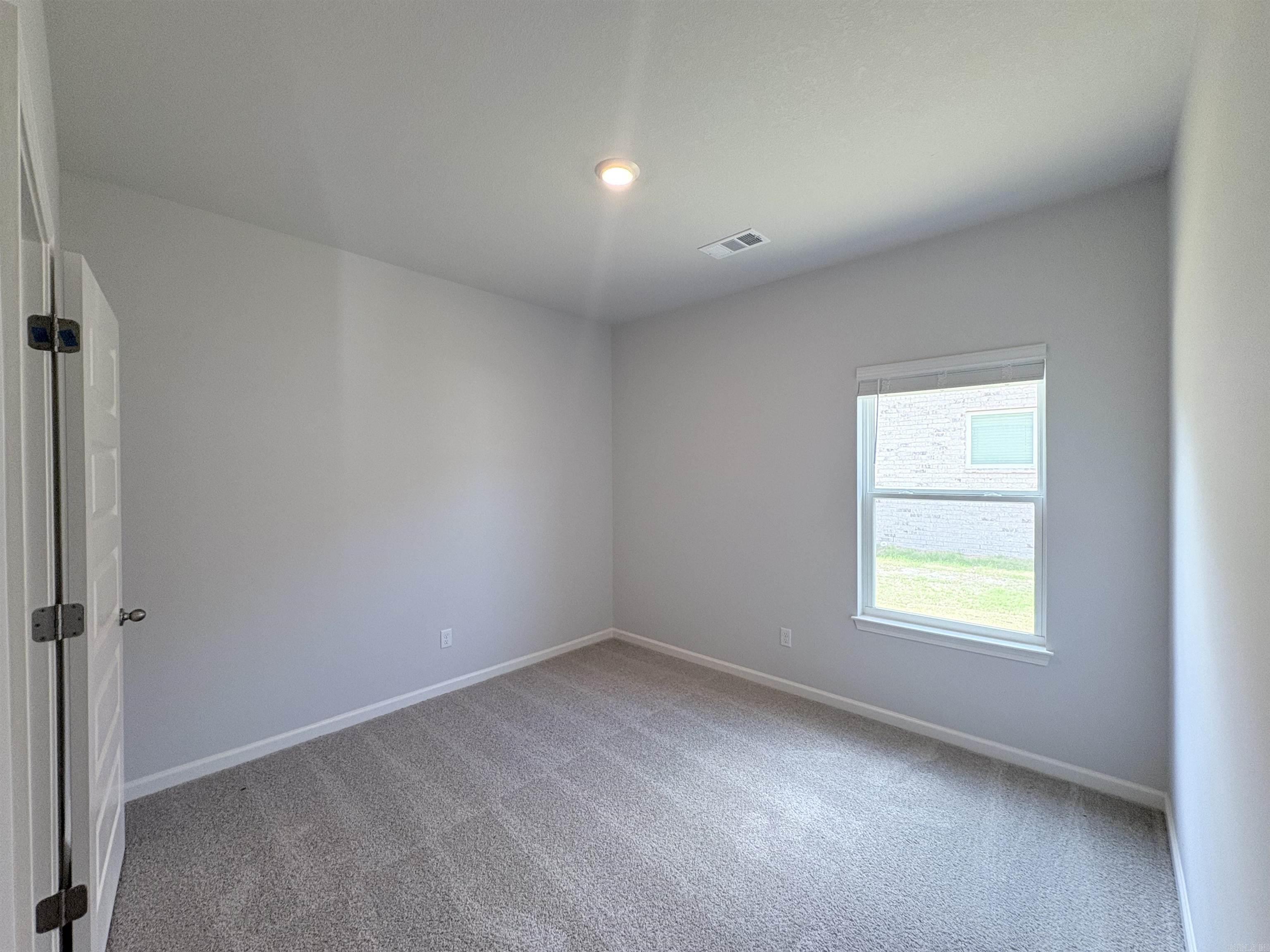4917 Edgemont Drive Property Photo 11