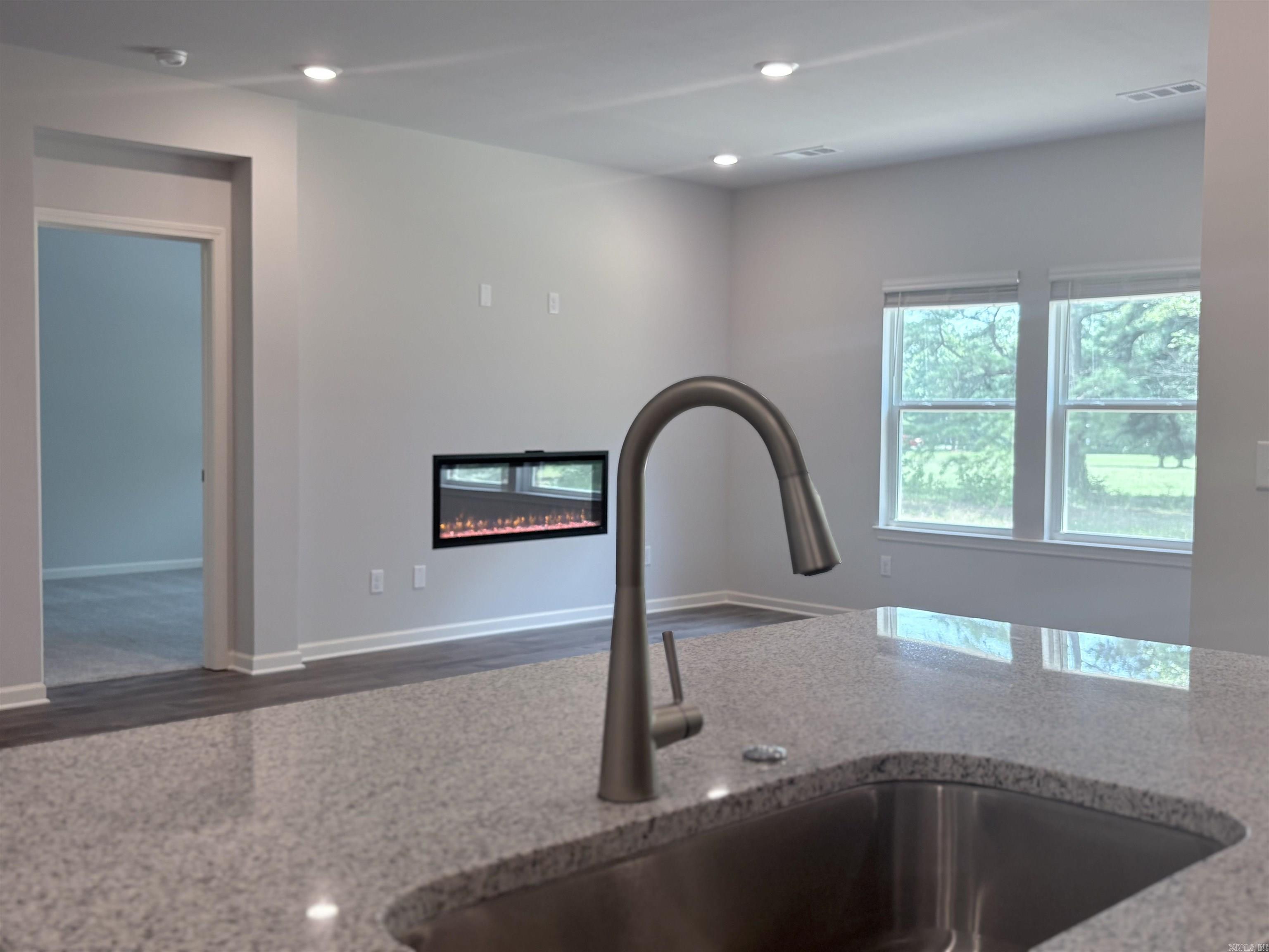 4921 Edgemont Drive Property Photo 2