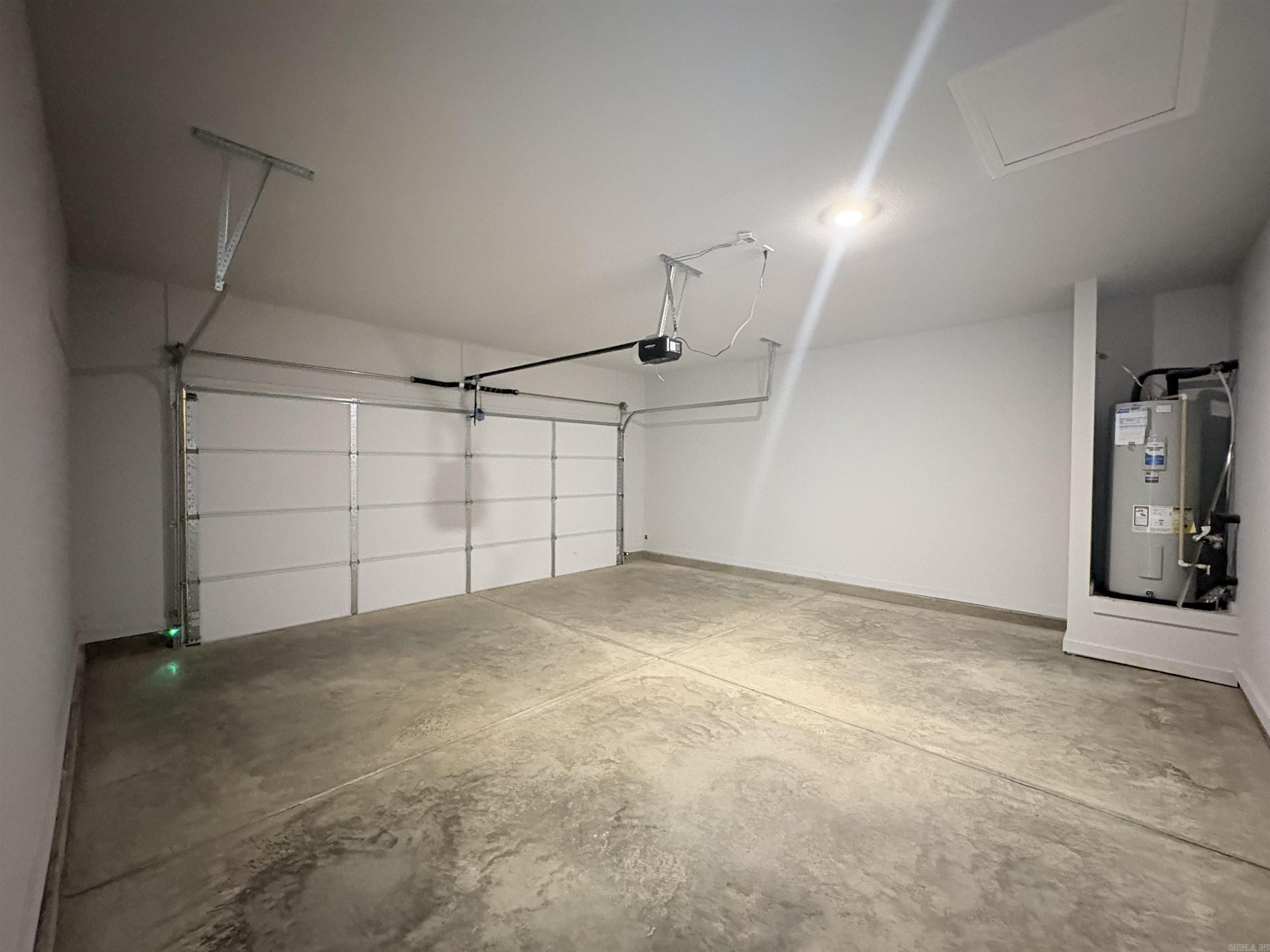 4921 Edgemont Drive Property Photo 16
