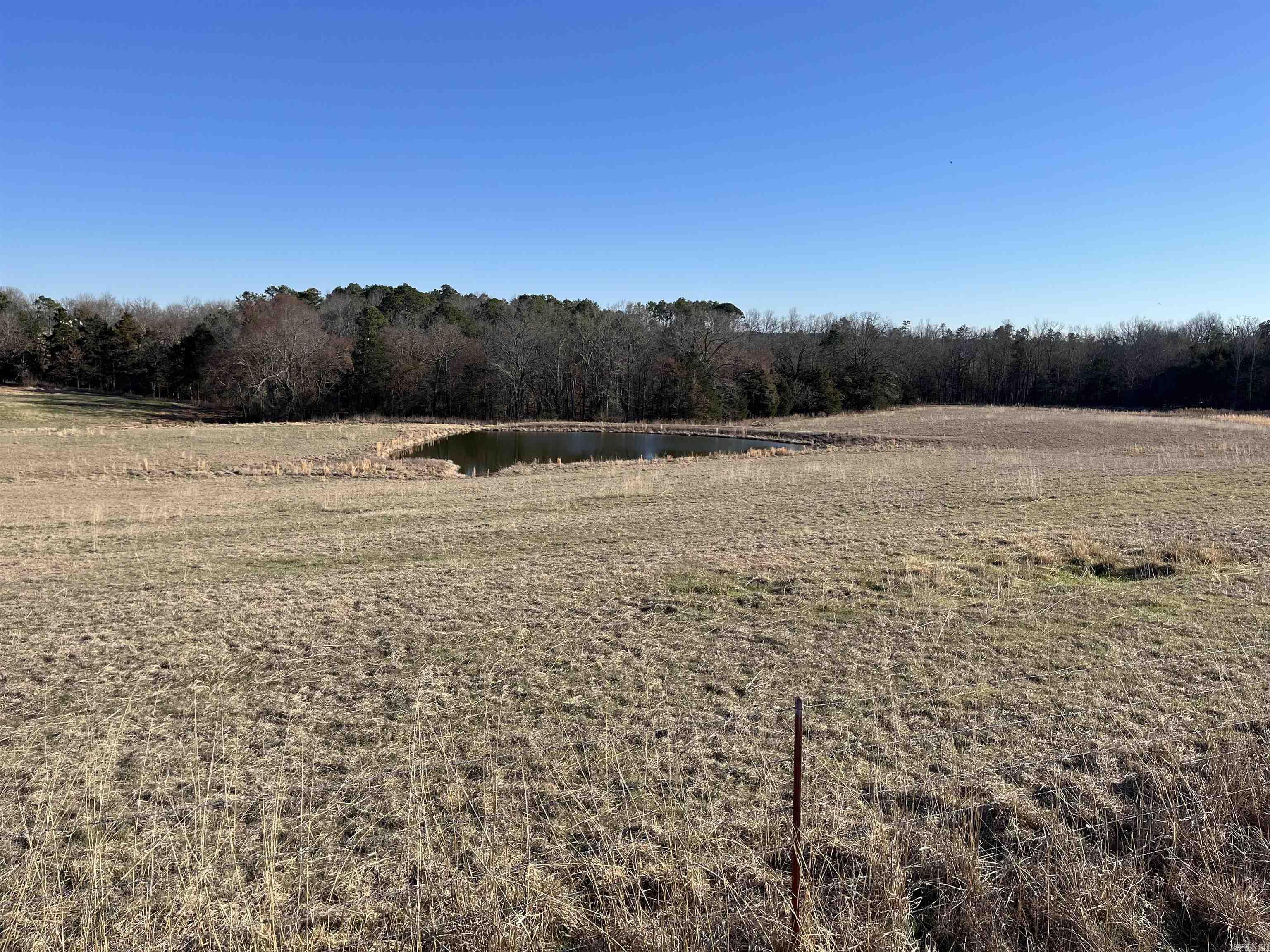 000 Spires Rd. Property Photo 2