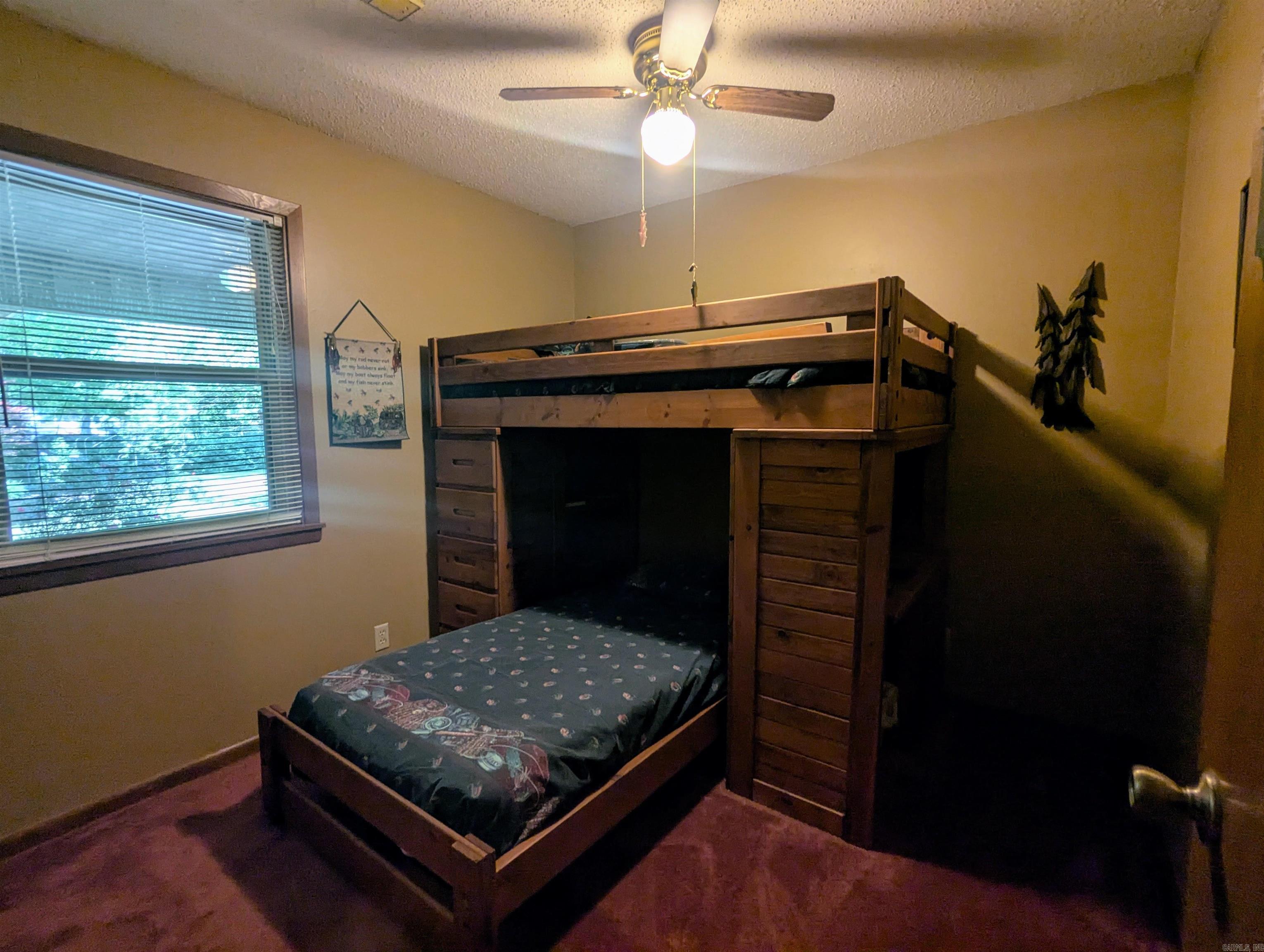 279 River Drive Property Photo 28